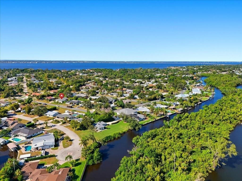 1023 El Valle Avenue Fort Myers FL 33919 A4674485 image42