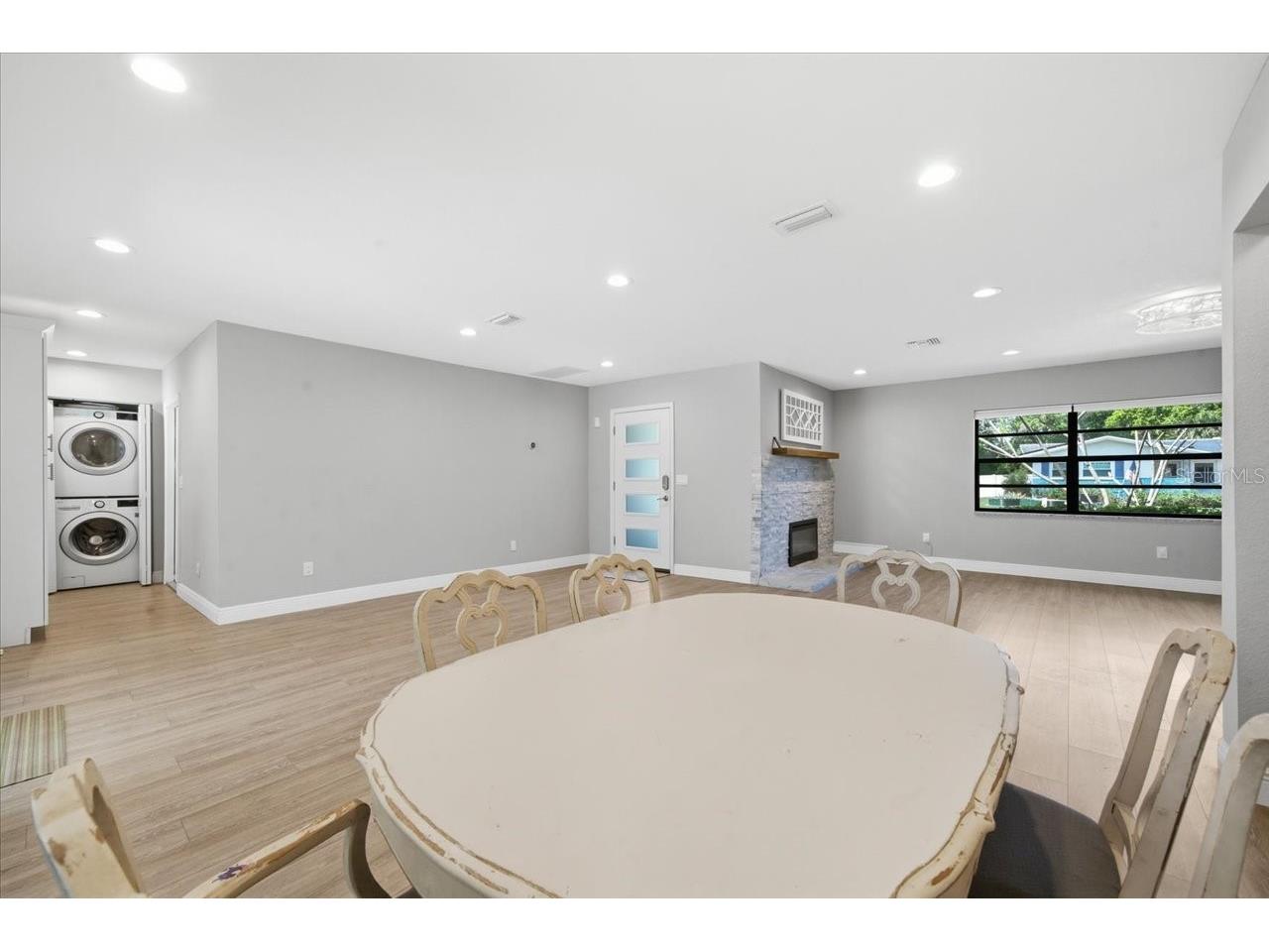 1023 Idlewild Drive N Dunedin FL 34698 TB8492969 image17