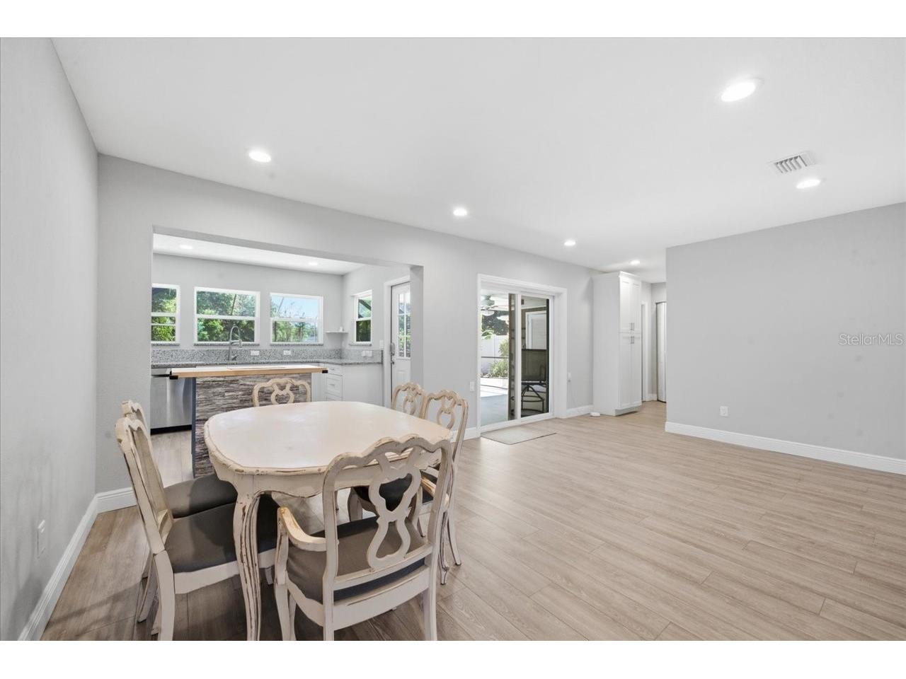 1023 Idlewild Drive N Dunedin FL 34698 TB8492969 image24
