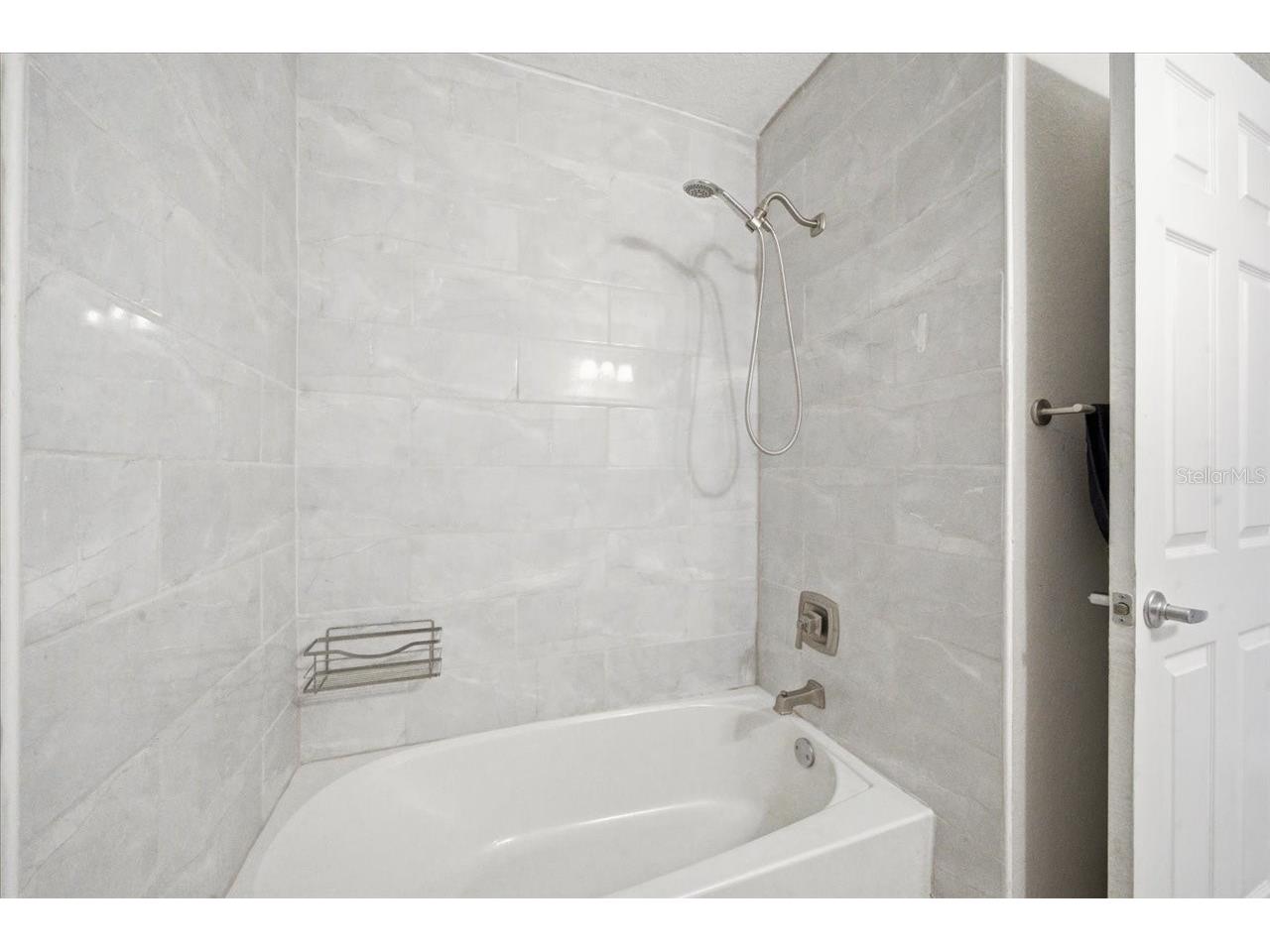 1023 Idlewild Drive N Dunedin FL 34698 TB8492969 image35
