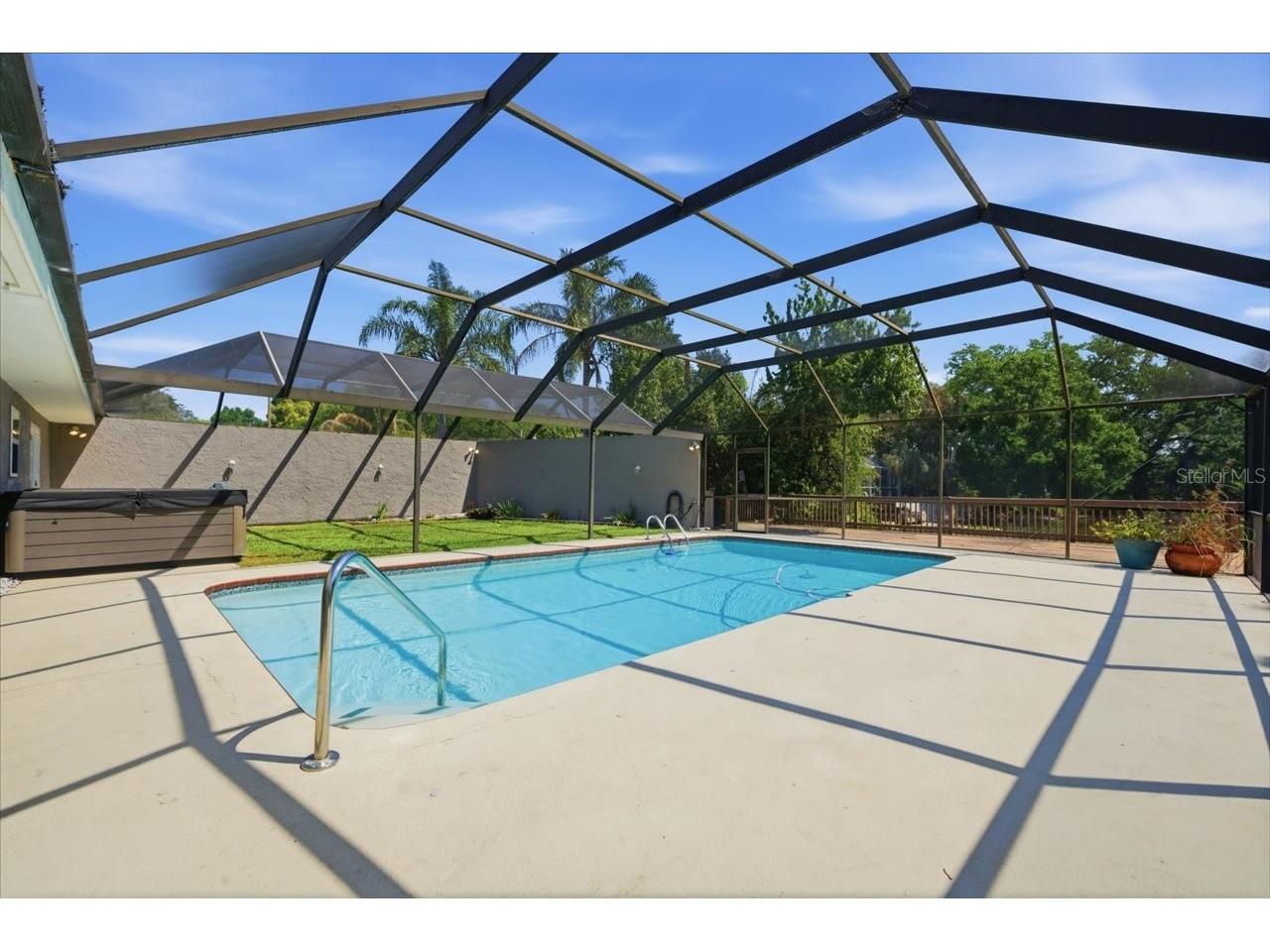 1023 Idlewild Drive N Dunedin FL 34698 TB8492969 image40