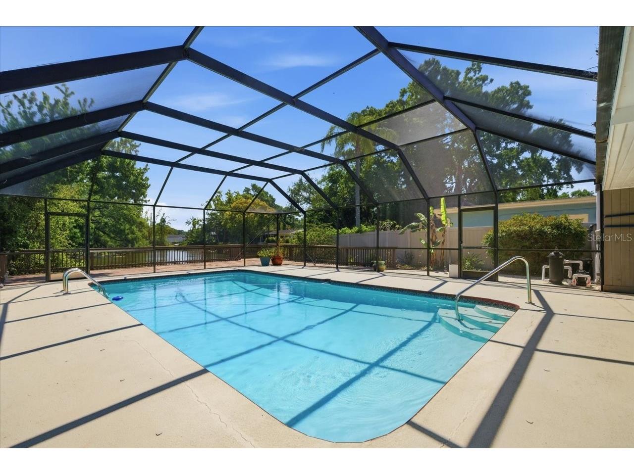 1023 Idlewild Drive N Dunedin FL 34698 TB8492969 image41
