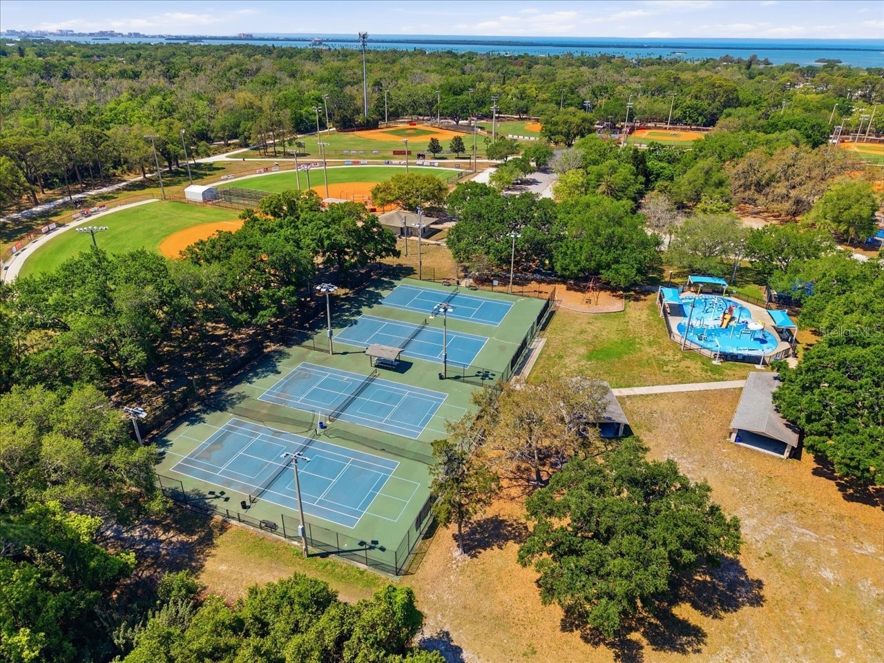 1023 Idlewild Drive N Dunedin FL 34698 TB8492969 image58