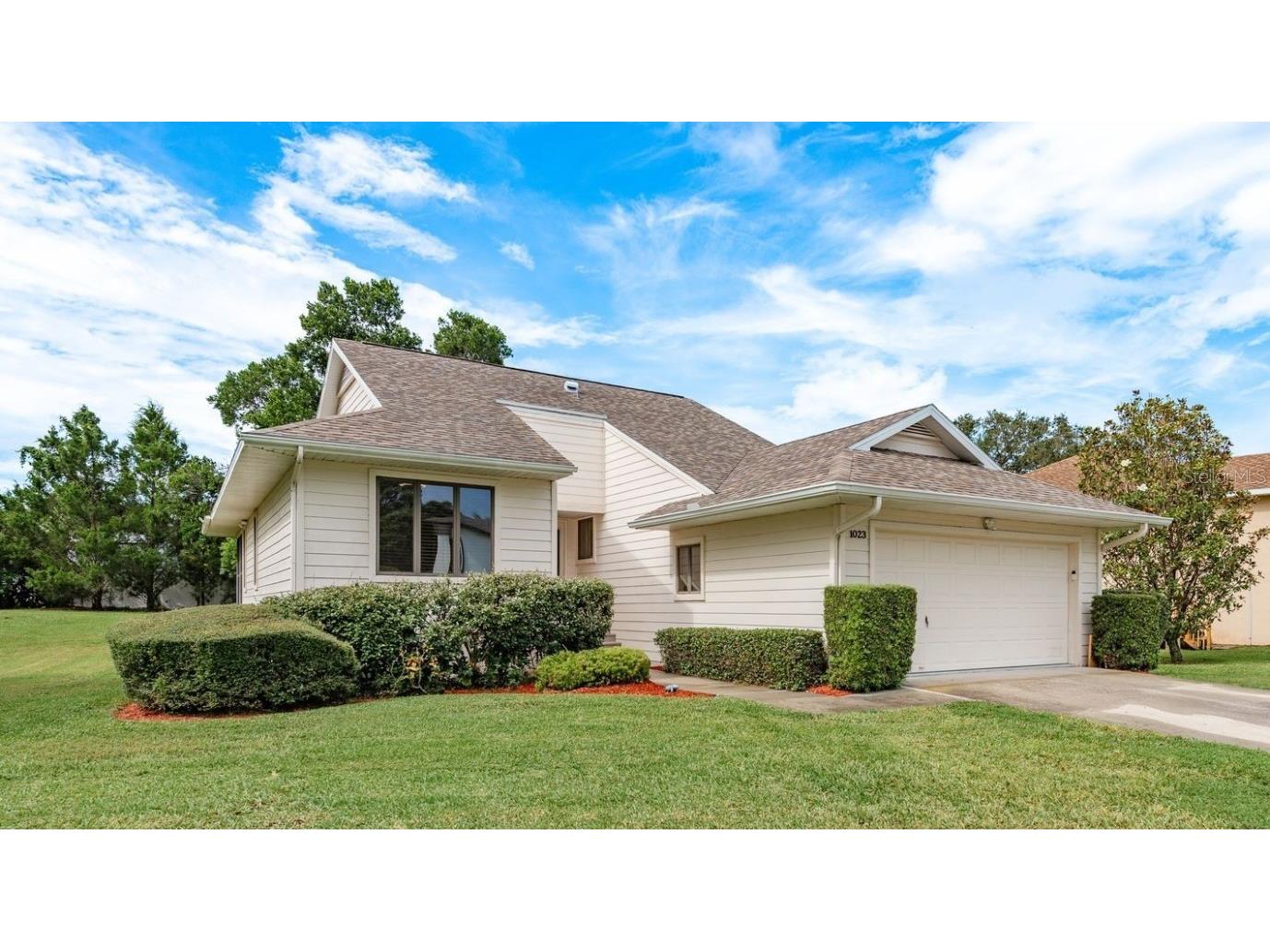 1023 Lake Avoca Place Tarpon Springs FL 34689 TB8416534 image1