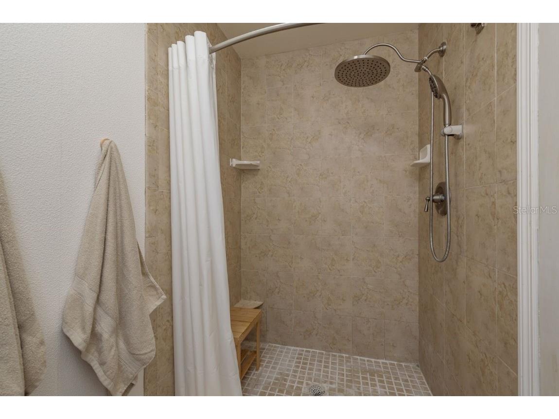 1023 Lake Avoca Place Tarpon Springs FL 34689 TB8416534 image14