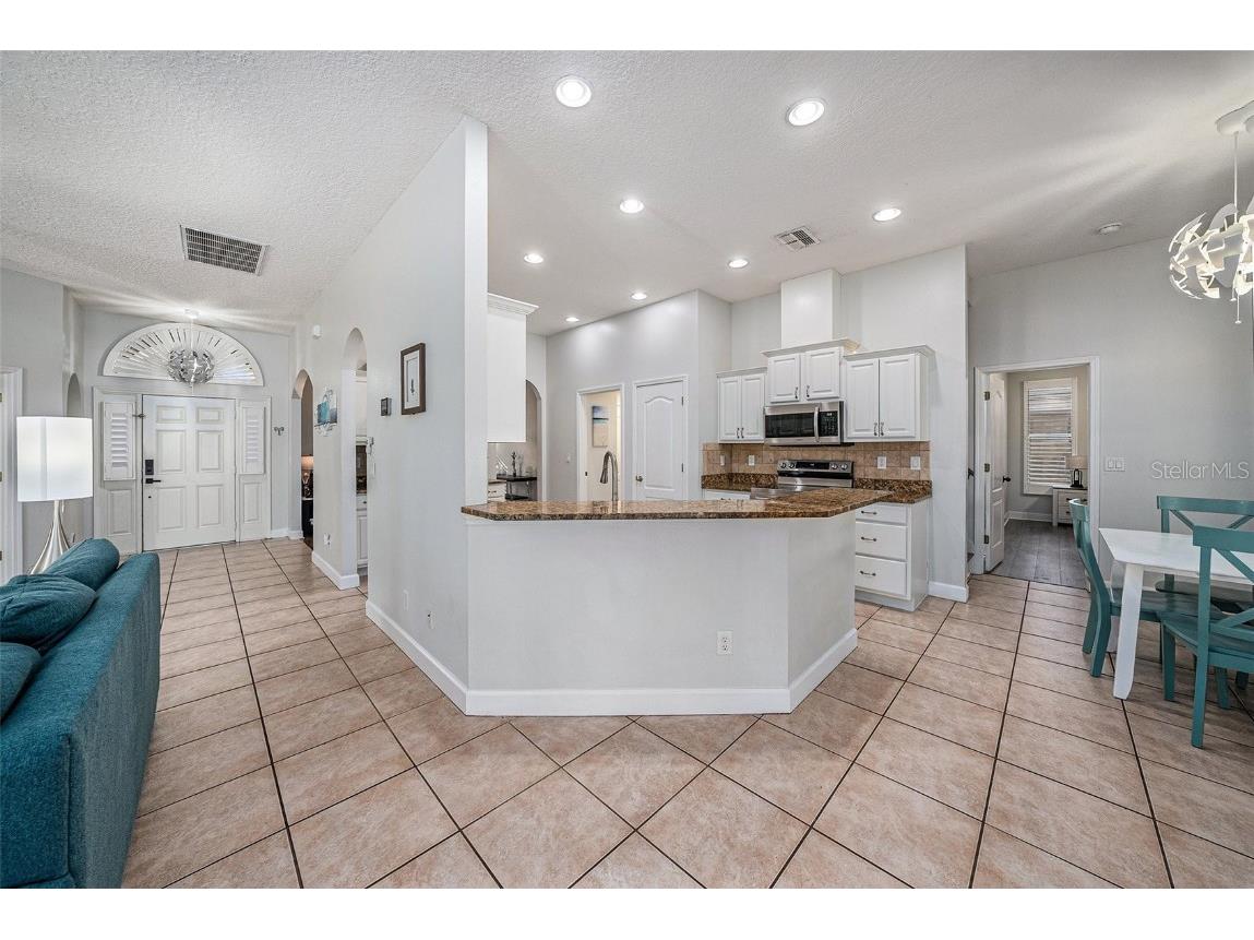 1023 Legends Pass Drive Valrico FL 33594 TB8452919 image12