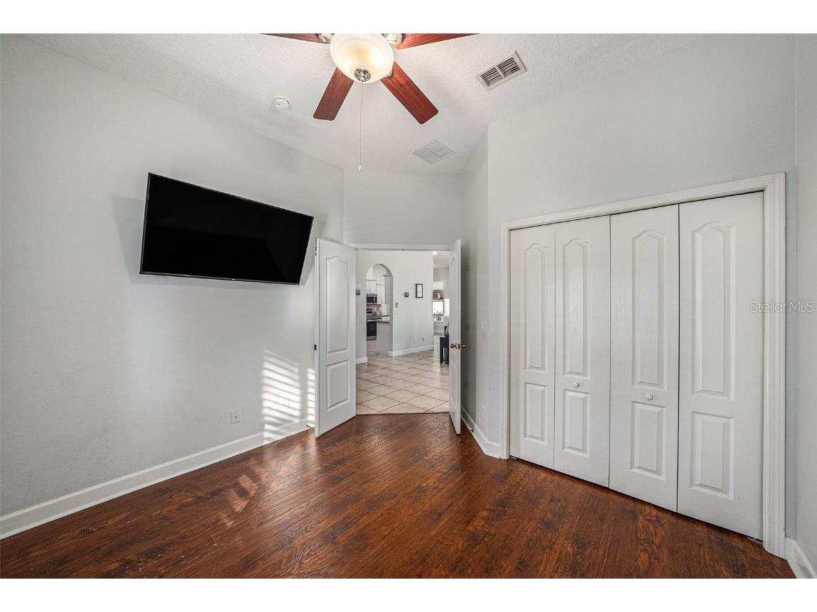 1023 Legends Pass Drive Valrico FL 33594 TB8452919 image5