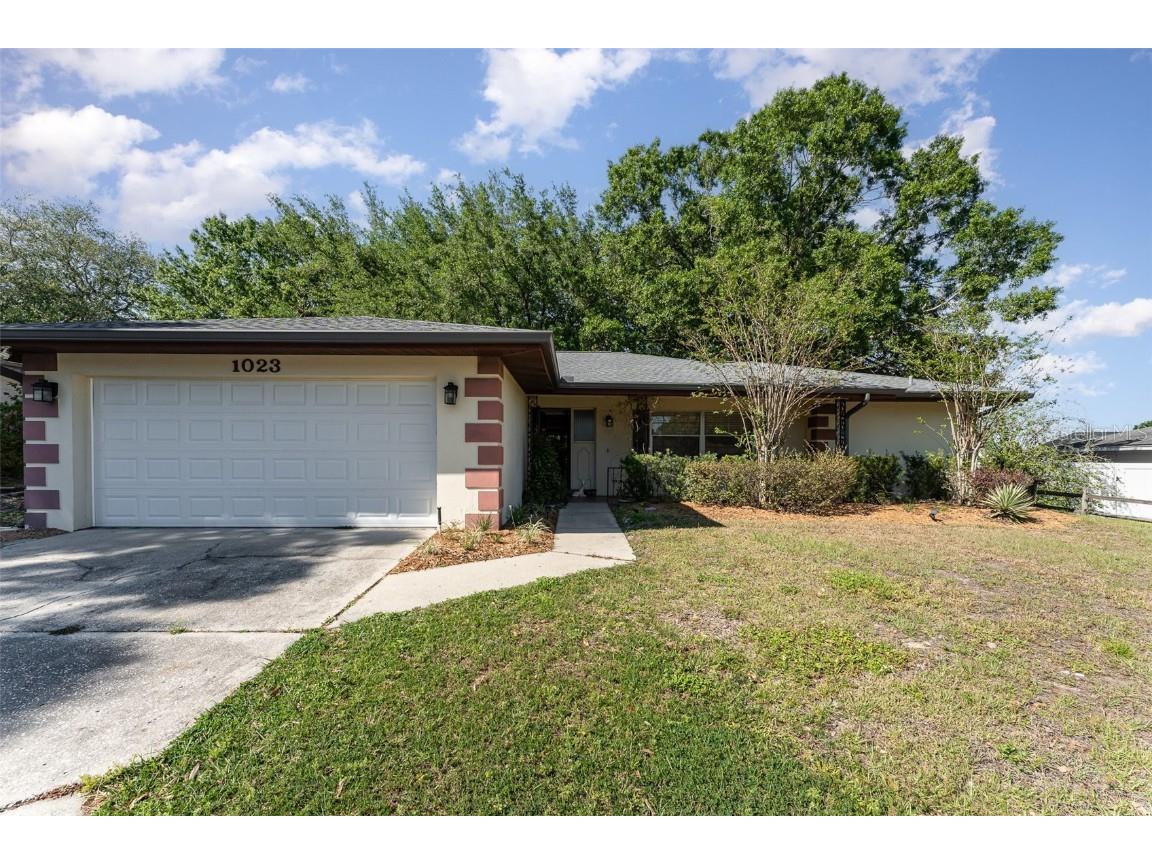1023 Mockingbird Circle Winter Haven FL 33884 TB8366069 image1
