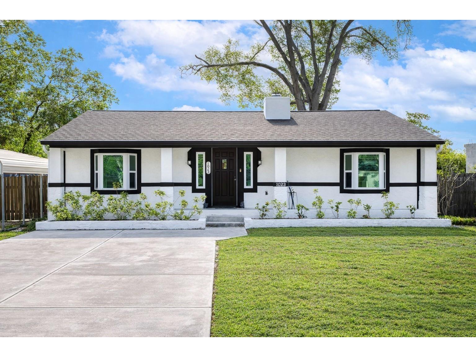 1023 N Bask Drive Tampa FL 33603 TB8478127 image1