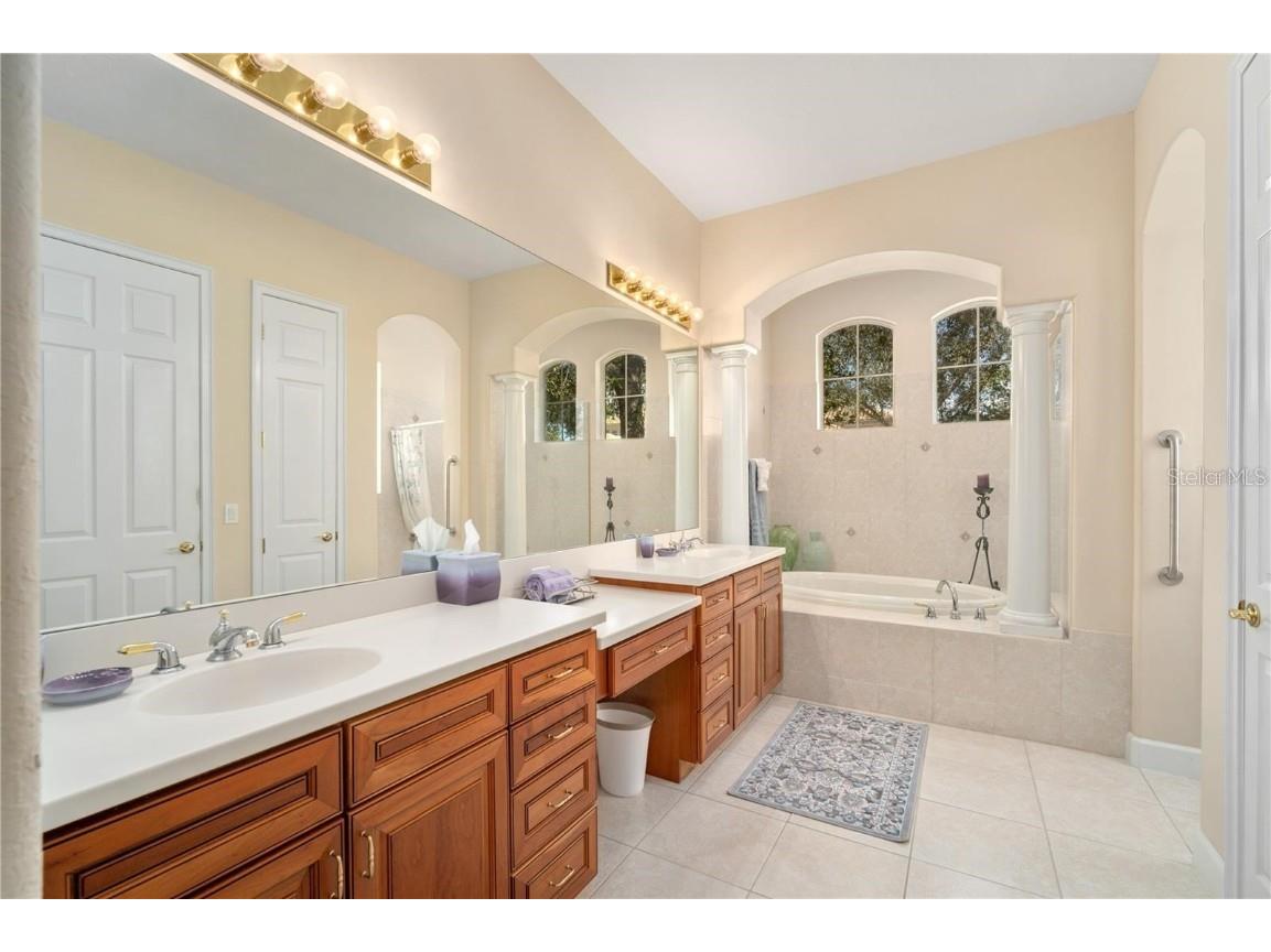 1023 Rainbow Court Bradenton FL 34212 A4549716 image34