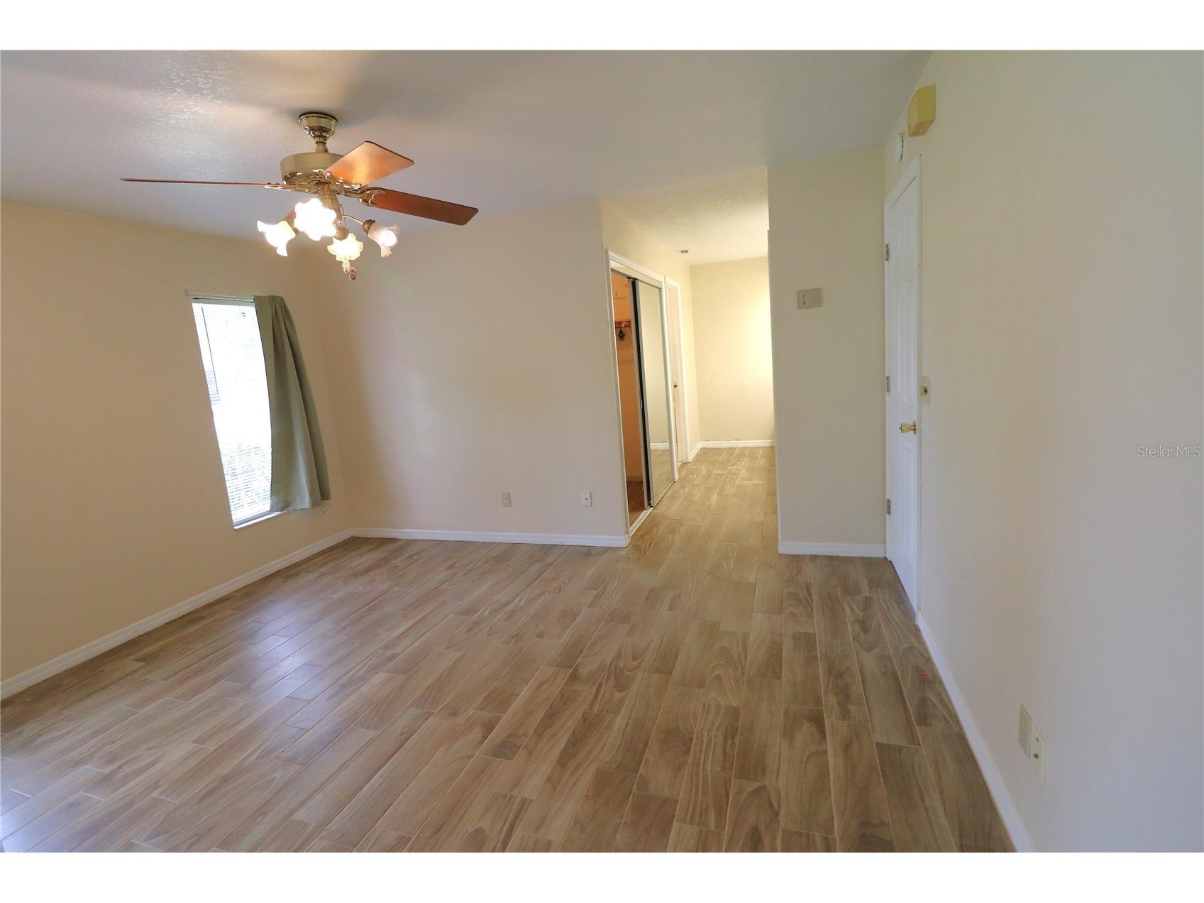 1023 Redbud Circle Plant City FL 33563 TB8527235 image18