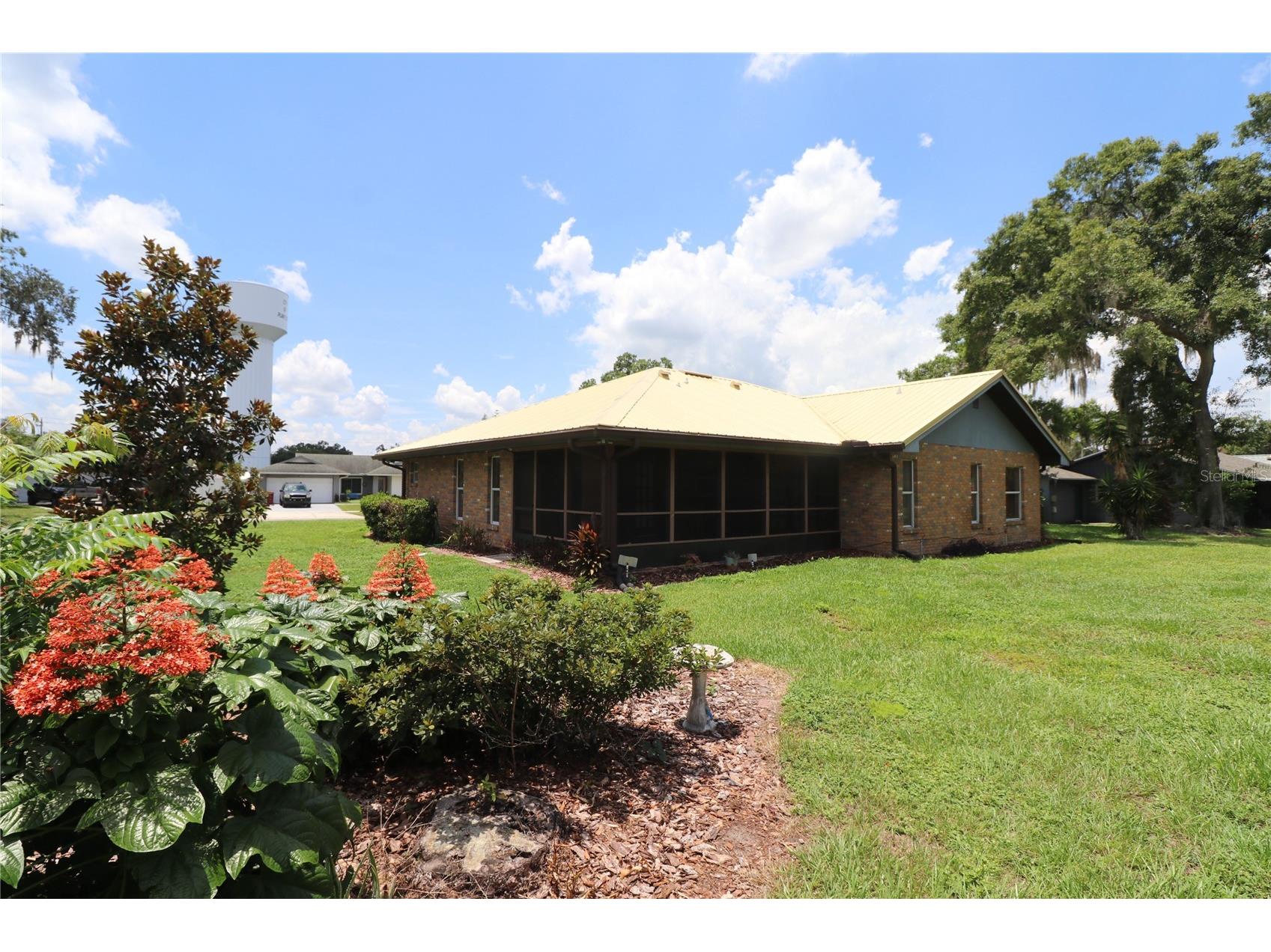 1023 Redbud Circle Plant City FL 33563 TB8527235 image31