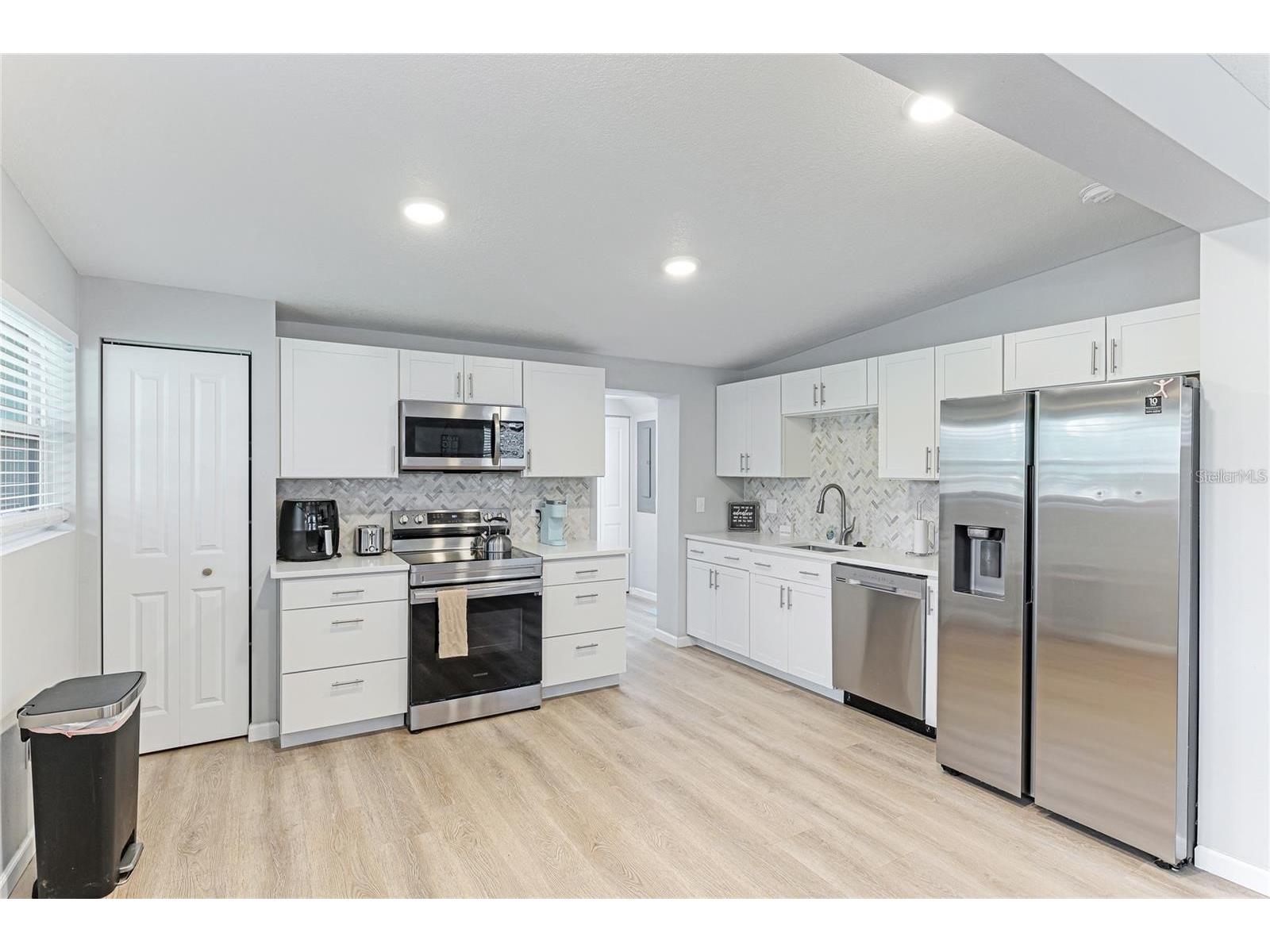 1023 Roberta Street Venice FL 34285 A4694814 image5