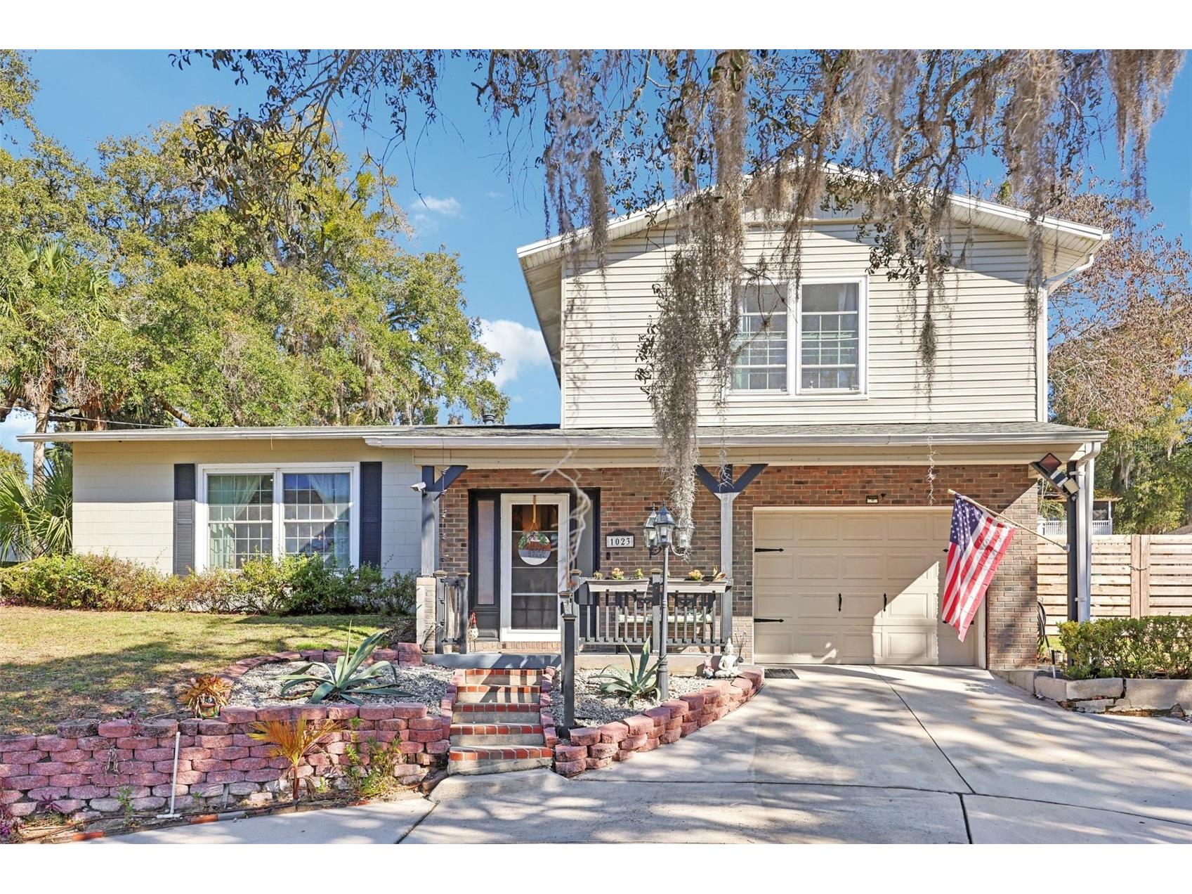 1023 S Morningside Drive Eustis FL 32726 G5107743 image1