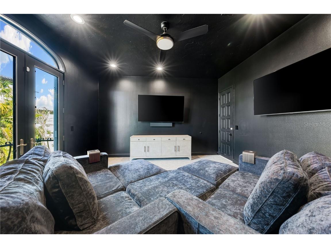 1023 Tocobaga Lane Sarasota FL 34236 A4671298 image28