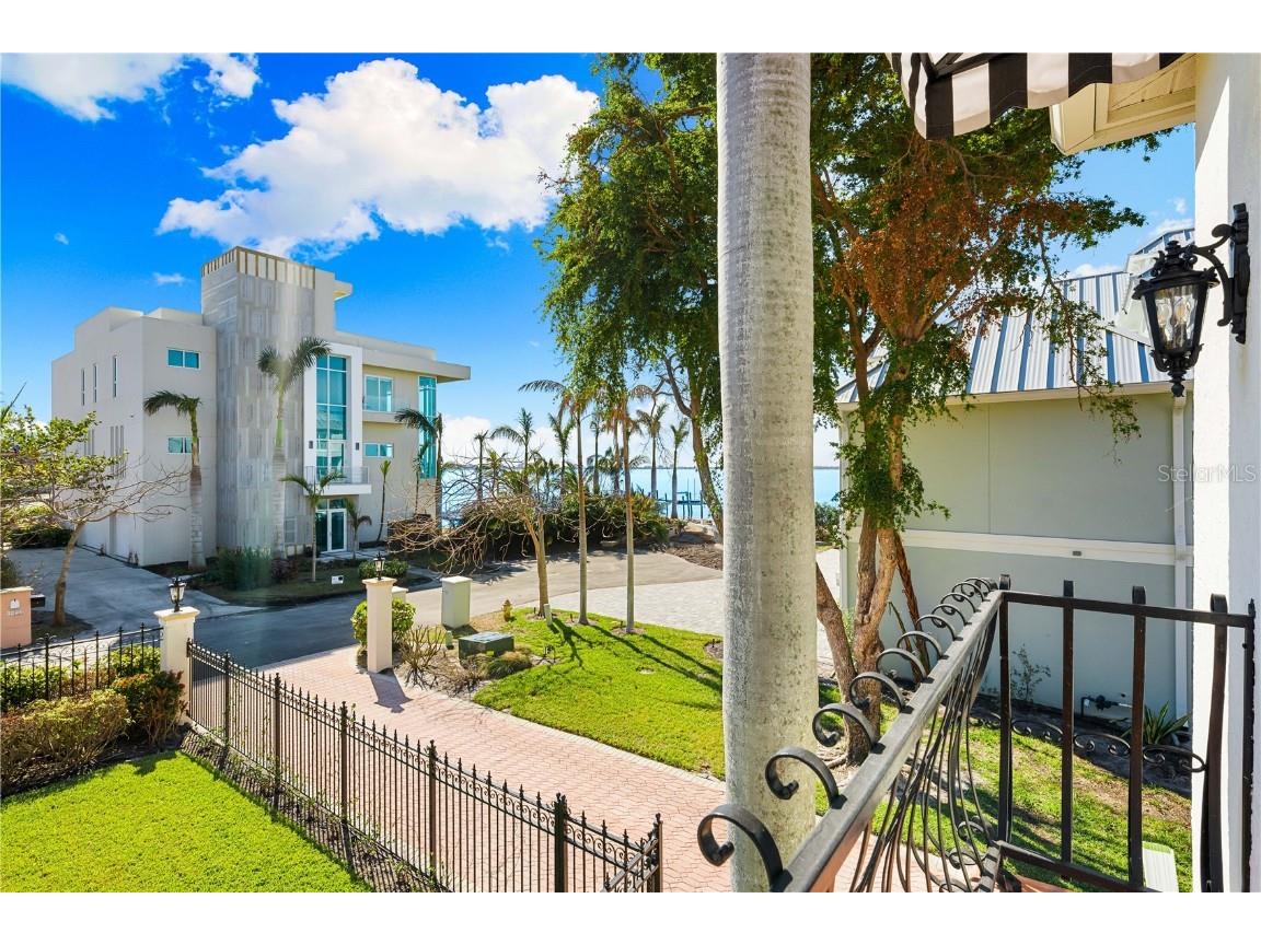 1023 Tocobaga Lane Sarasota FL 34236 A4671298 image32