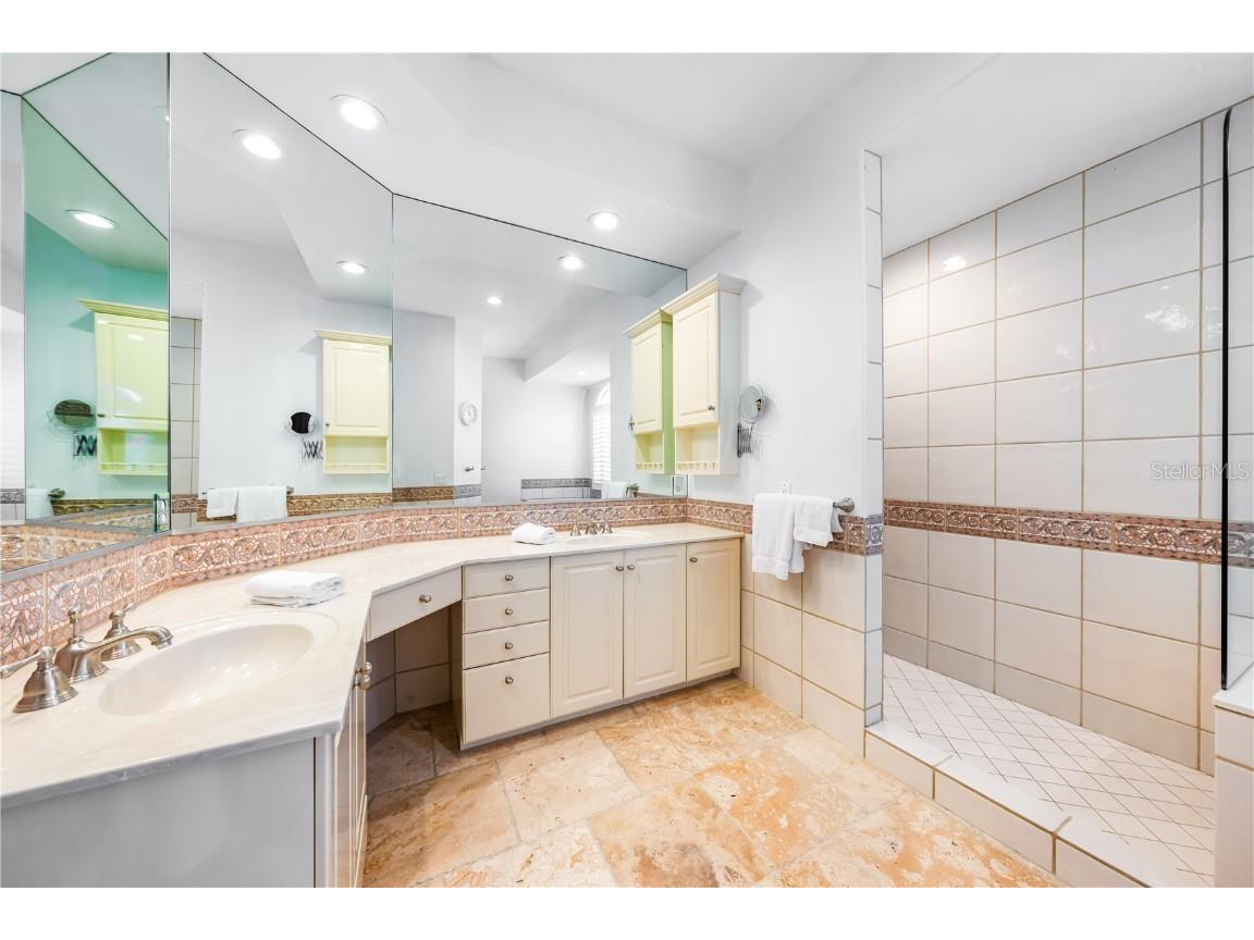 1023 Tocobaga Lane Sarasota FL 34236 A4671298 image33