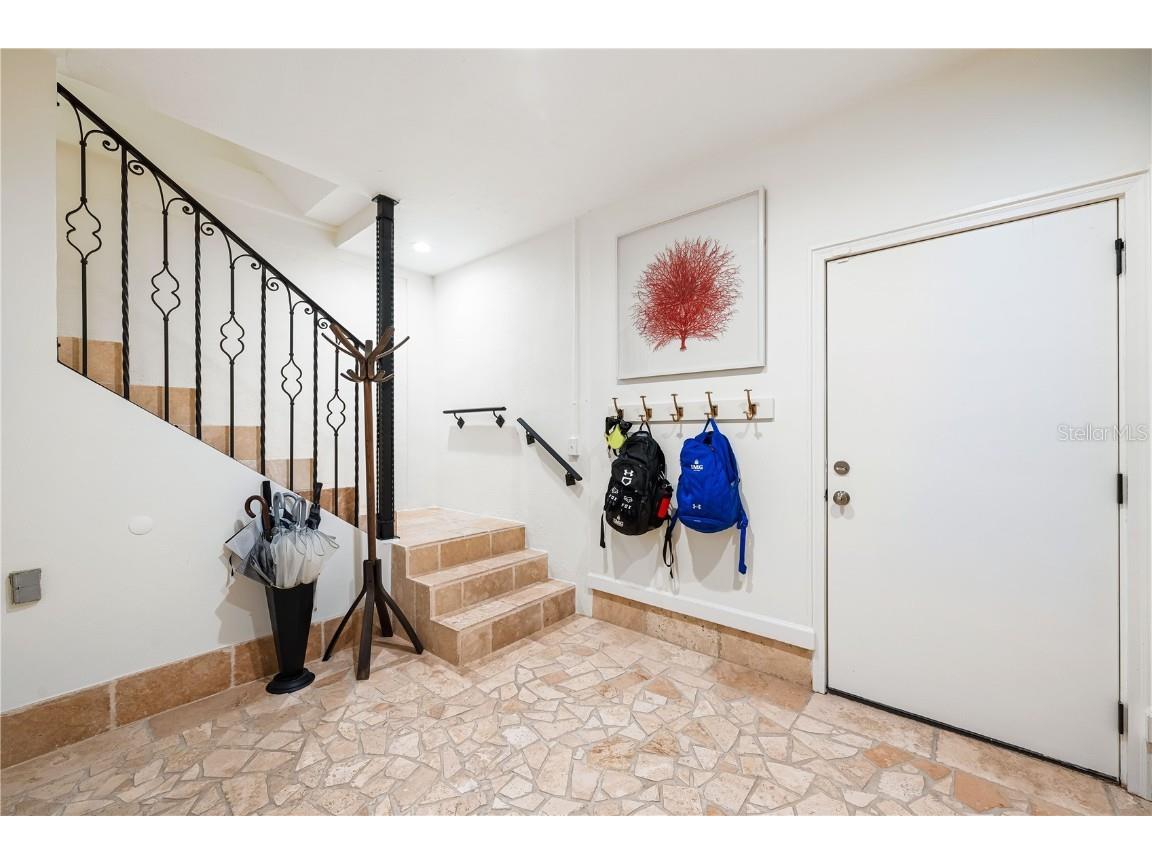 1023 Tocobaga Lane Sarasota FL 34236 A4671298 image46