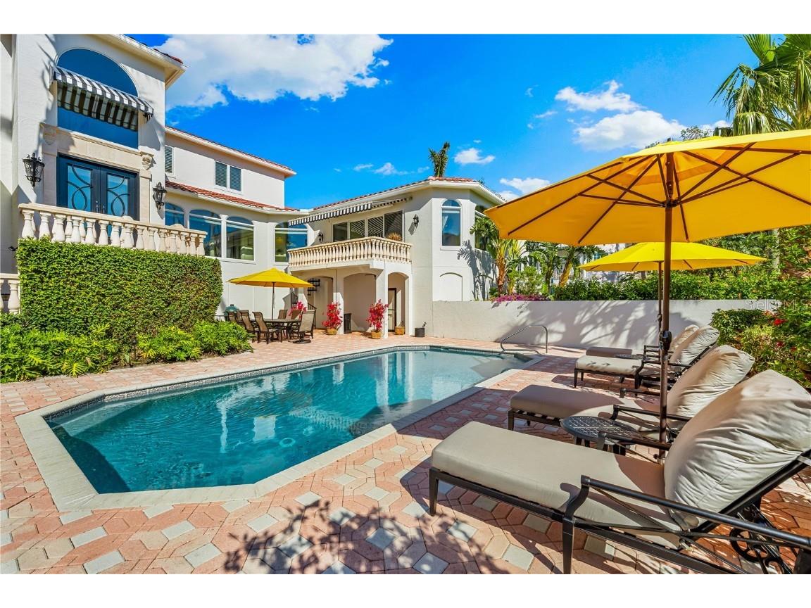 1023 Tocobaga Lane Sarasota FL 34236 A4671298 image5