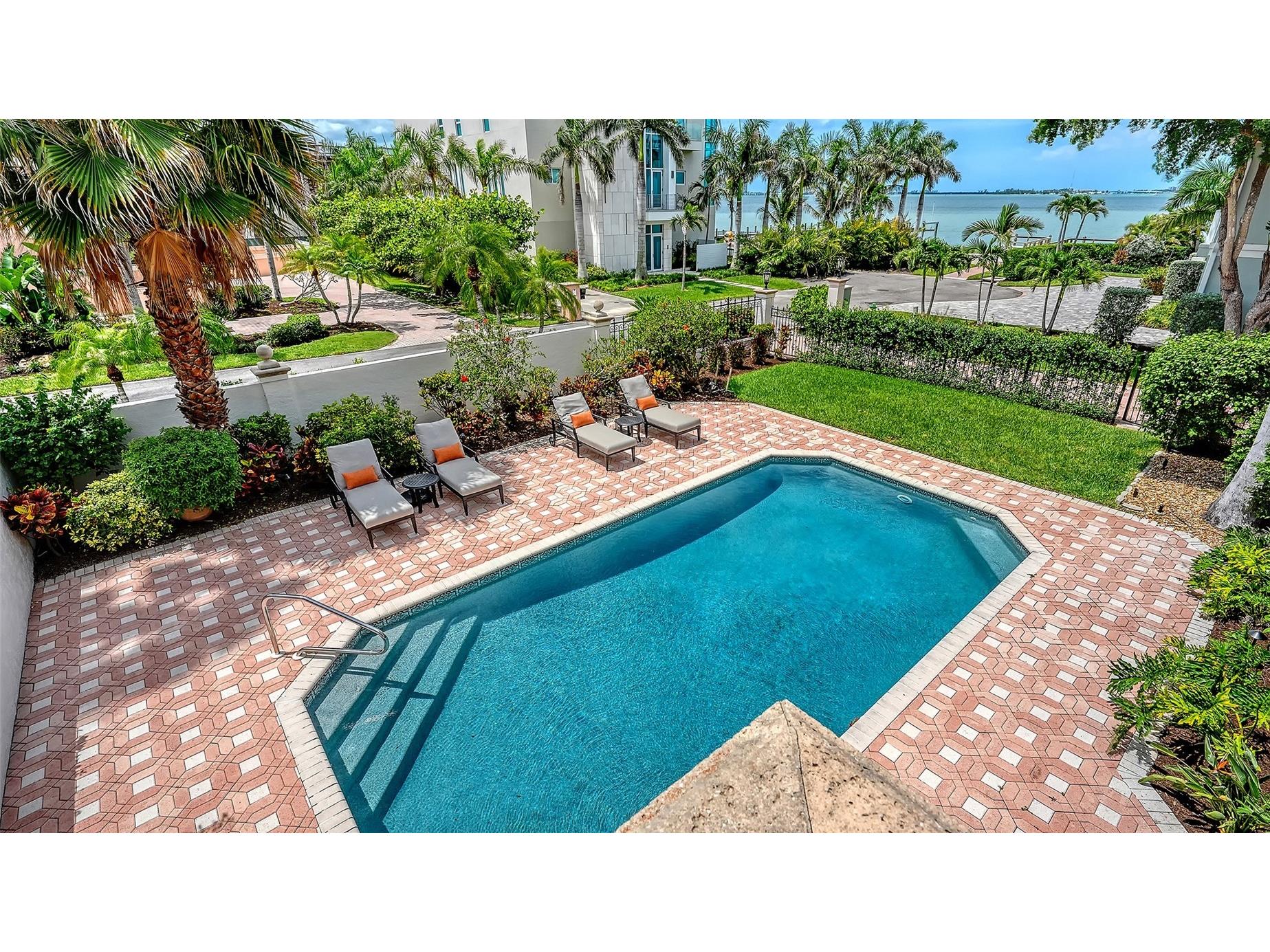 1023 Tocobaga Lane Sarasota FL 34236 A4694000 image17