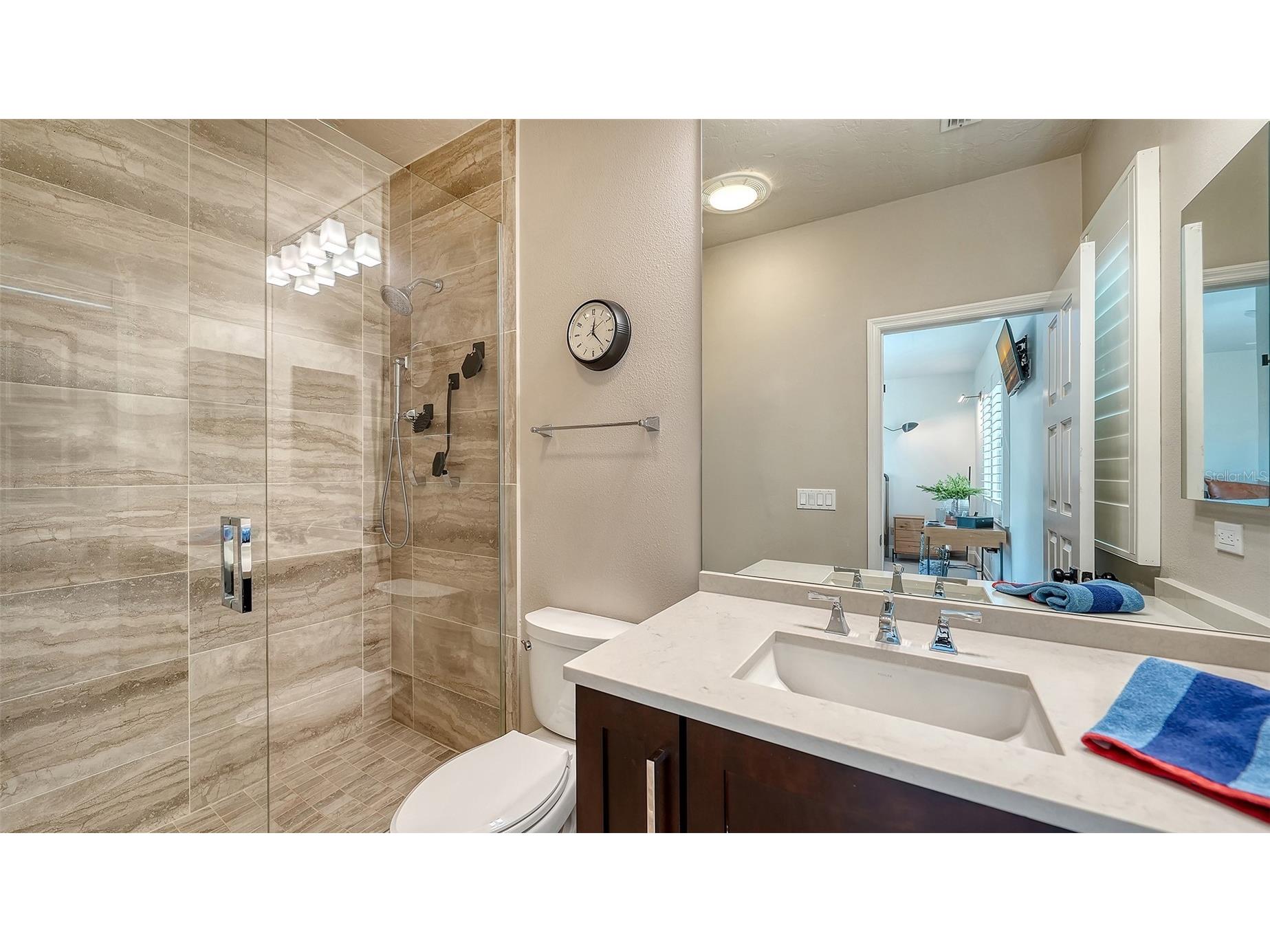 1023 Tocobaga Lane Sarasota FL 34236 A4694000 image47