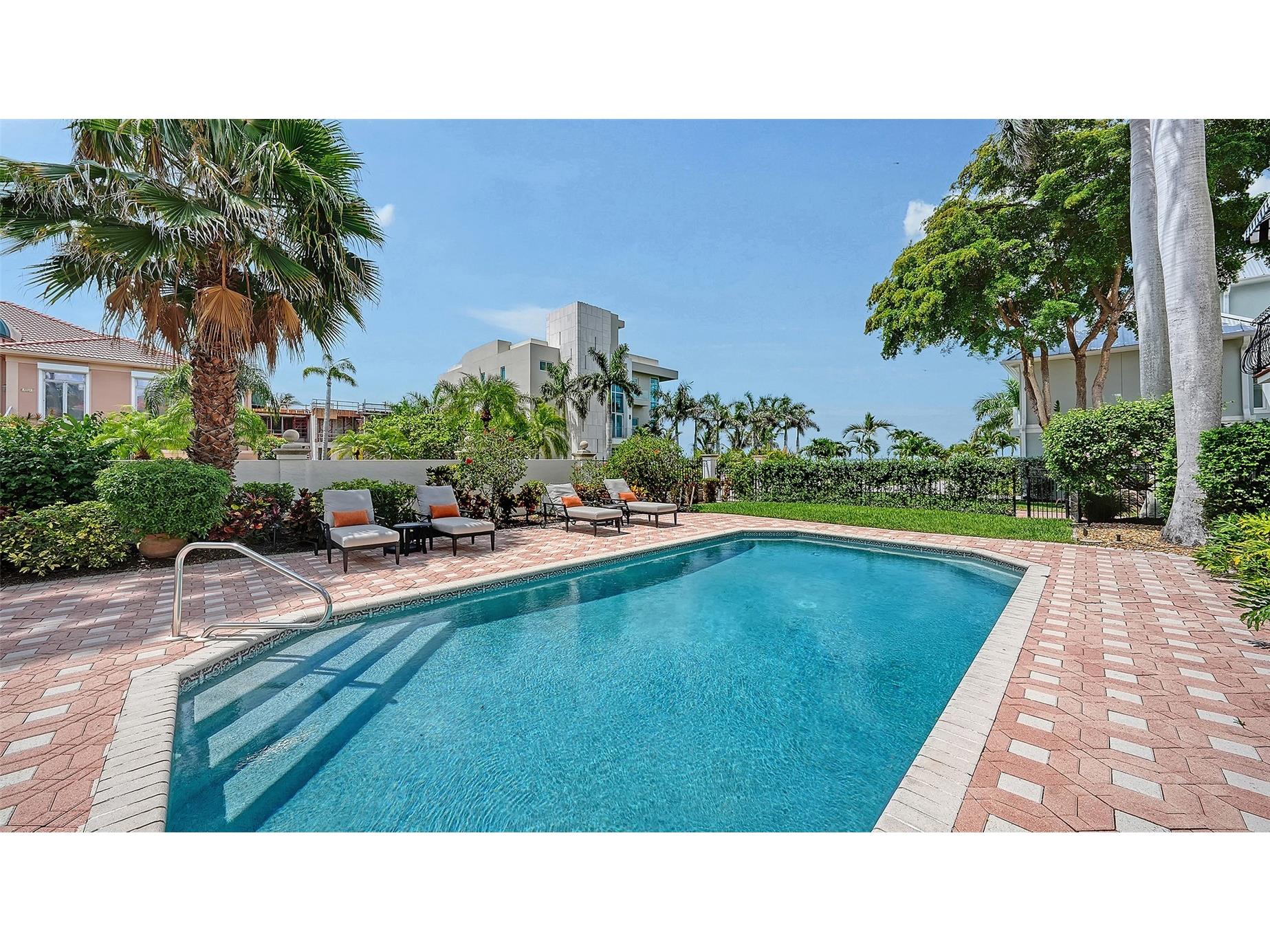 1023 Tocobaga Lane Sarasota FL 34236 A4694000 image54