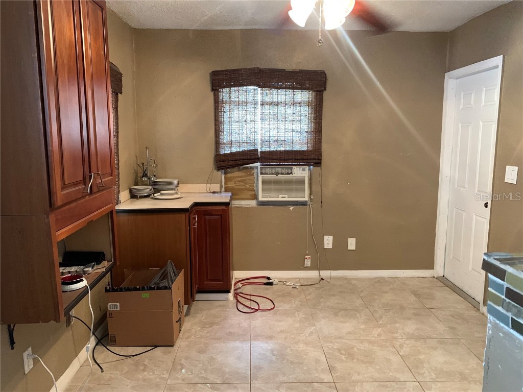 1023 W Gore Street W Orlando FL 32805 O6067777 image17