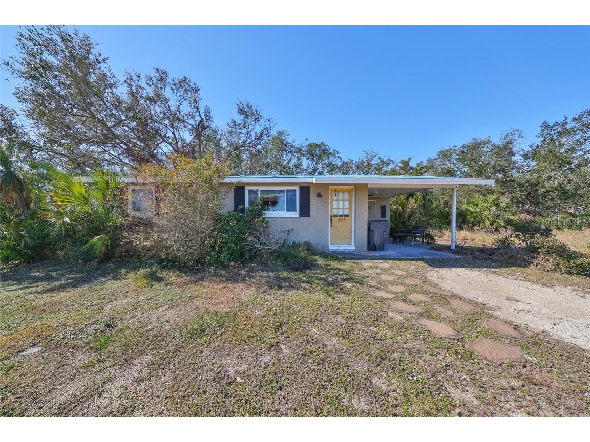 1023 Willis Road Ruskin FL 33570 TB8330009 image1