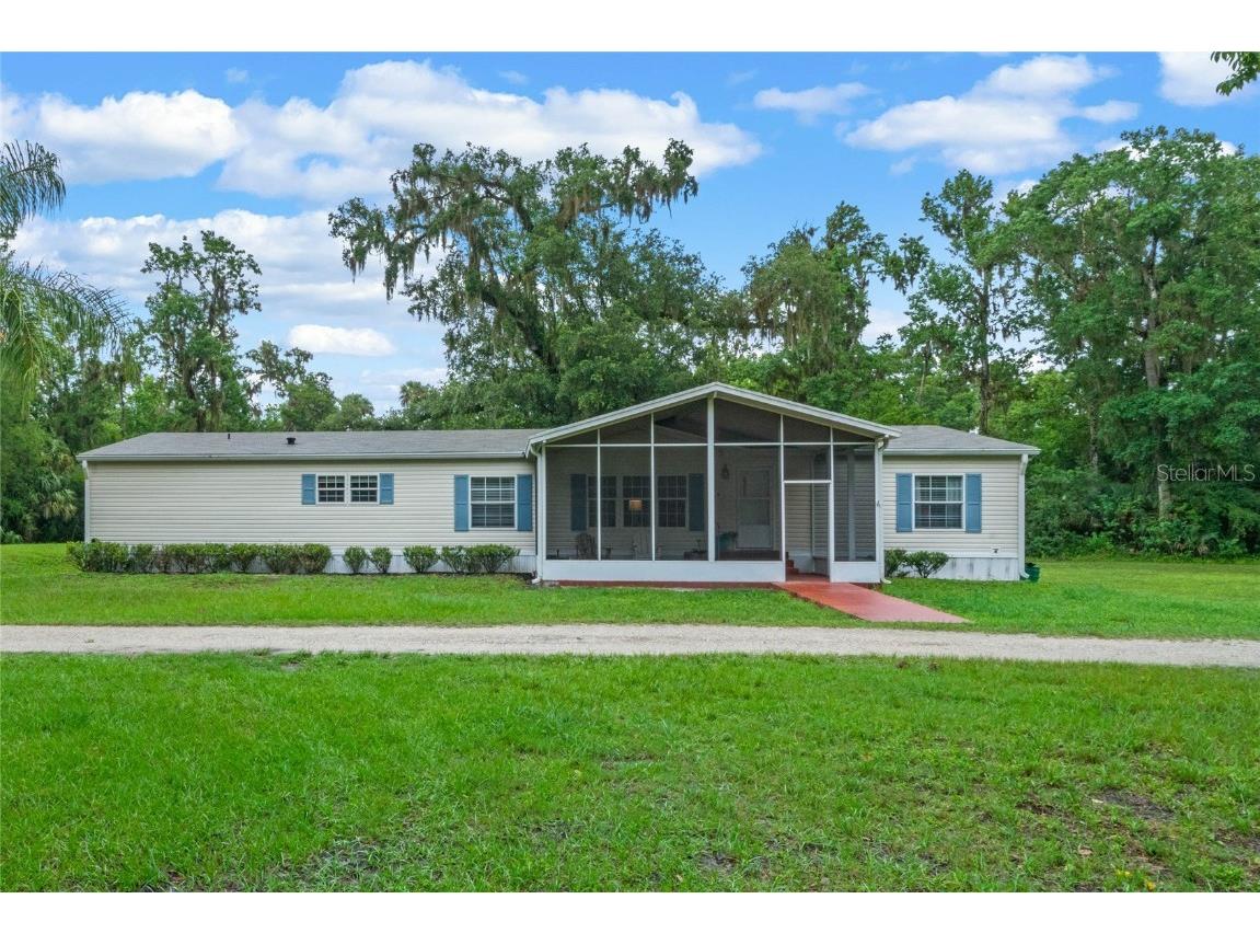 1023 Winona Drive Geneva FL 32732 O6112342 image1