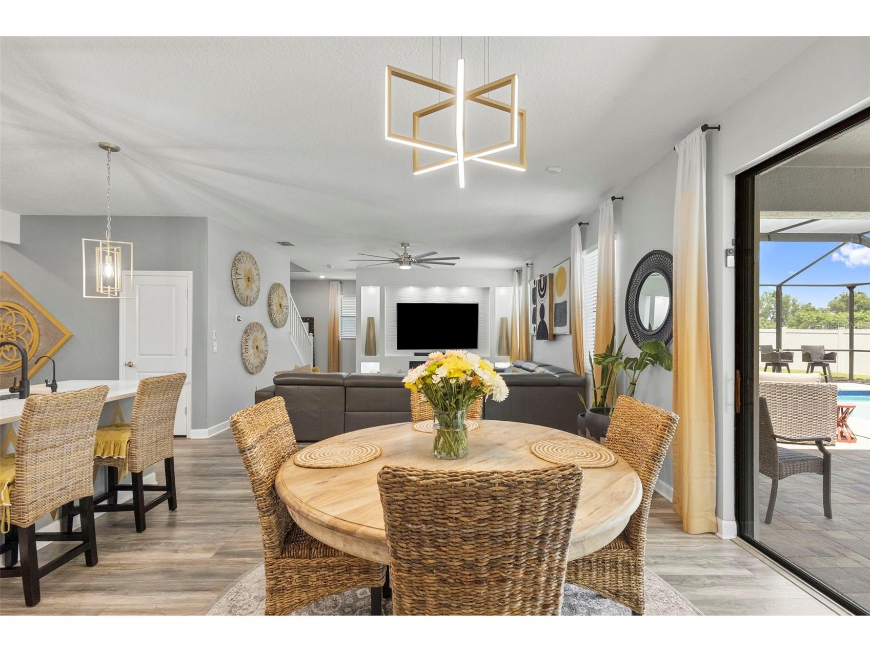 10231 Count Fleet Drive Ruskin FL 33573 TB8518530 image21