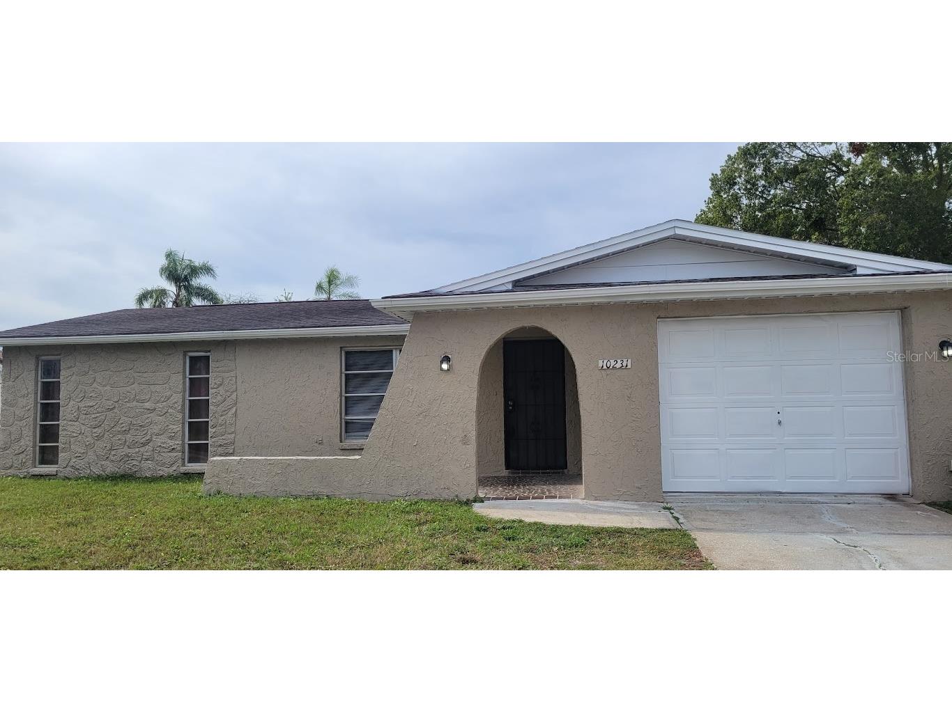 10231 Old Hickory Lane Port Richey FL 34668 W7850550 image1