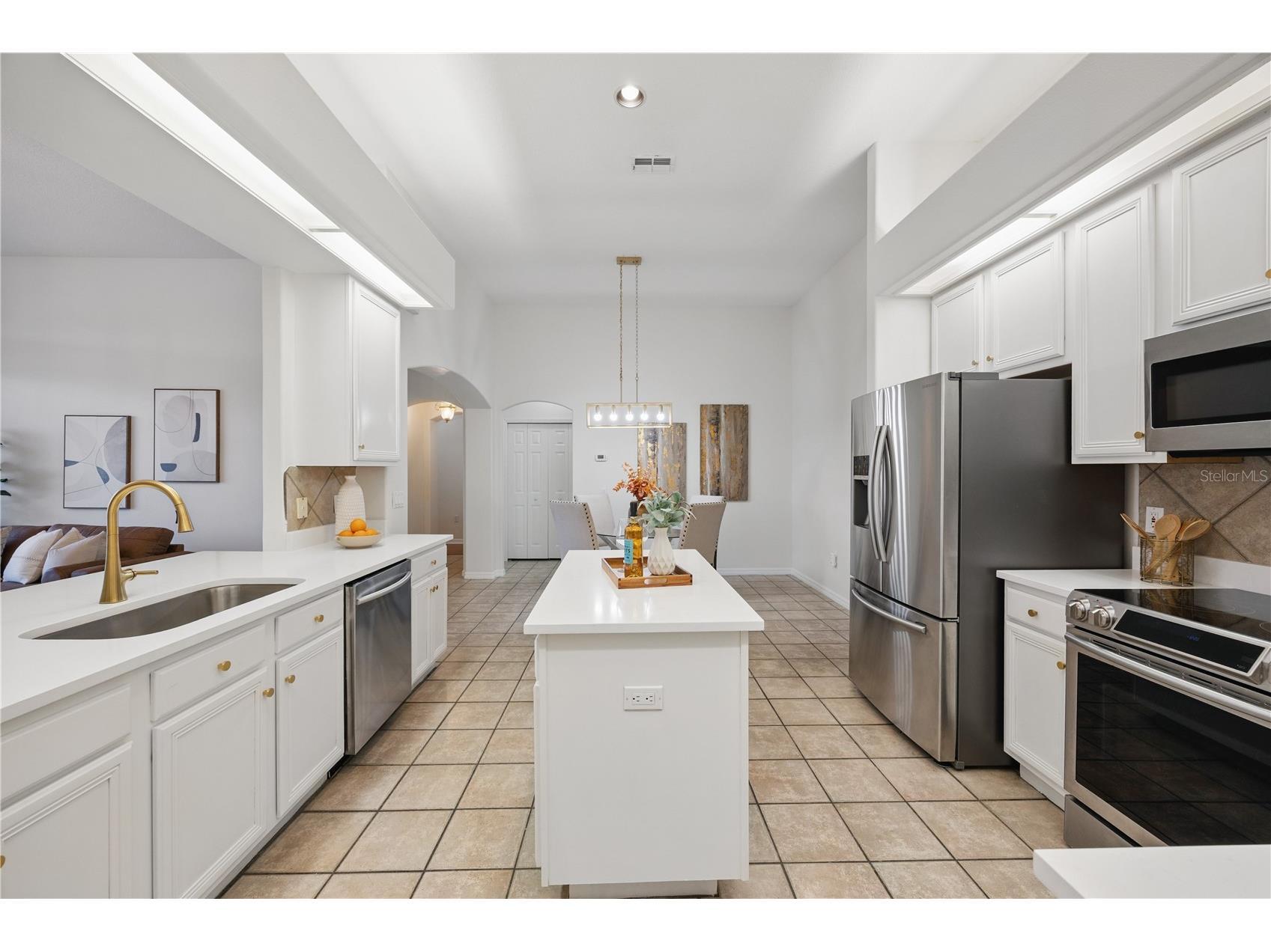 10232 Estuary Drive Tampa FL 33647 TB8512167 image7