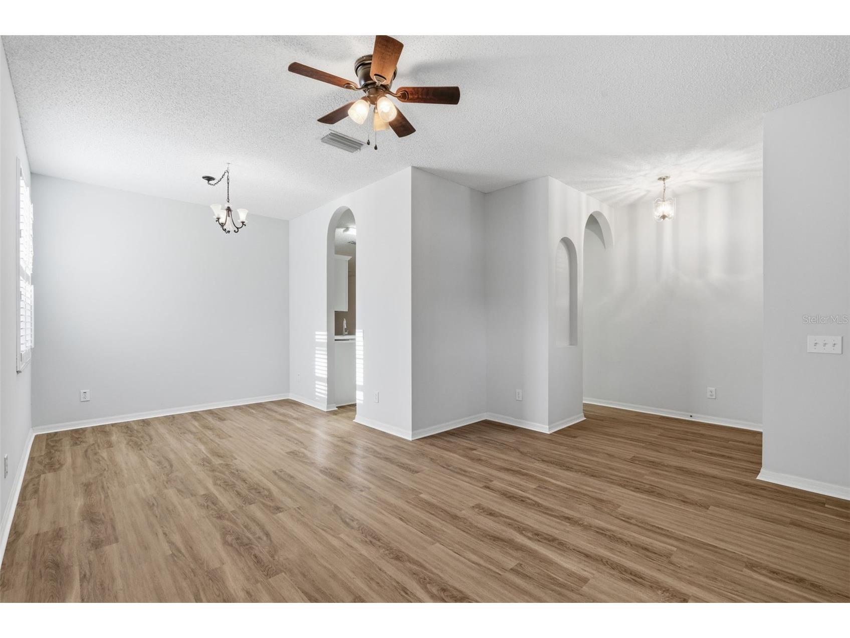 10232 Grant Creek Drive Tampa FL 33647 TB8444362 image7