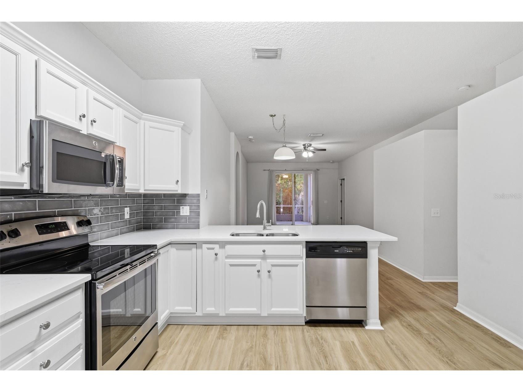 10232 Grant Creek Drive Tampa FL 33647 TB8444362 image8