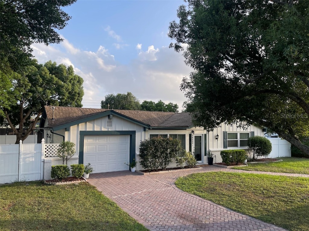 10232 Heathcliff Street Spring Hill FL 34608 W7858670 image1