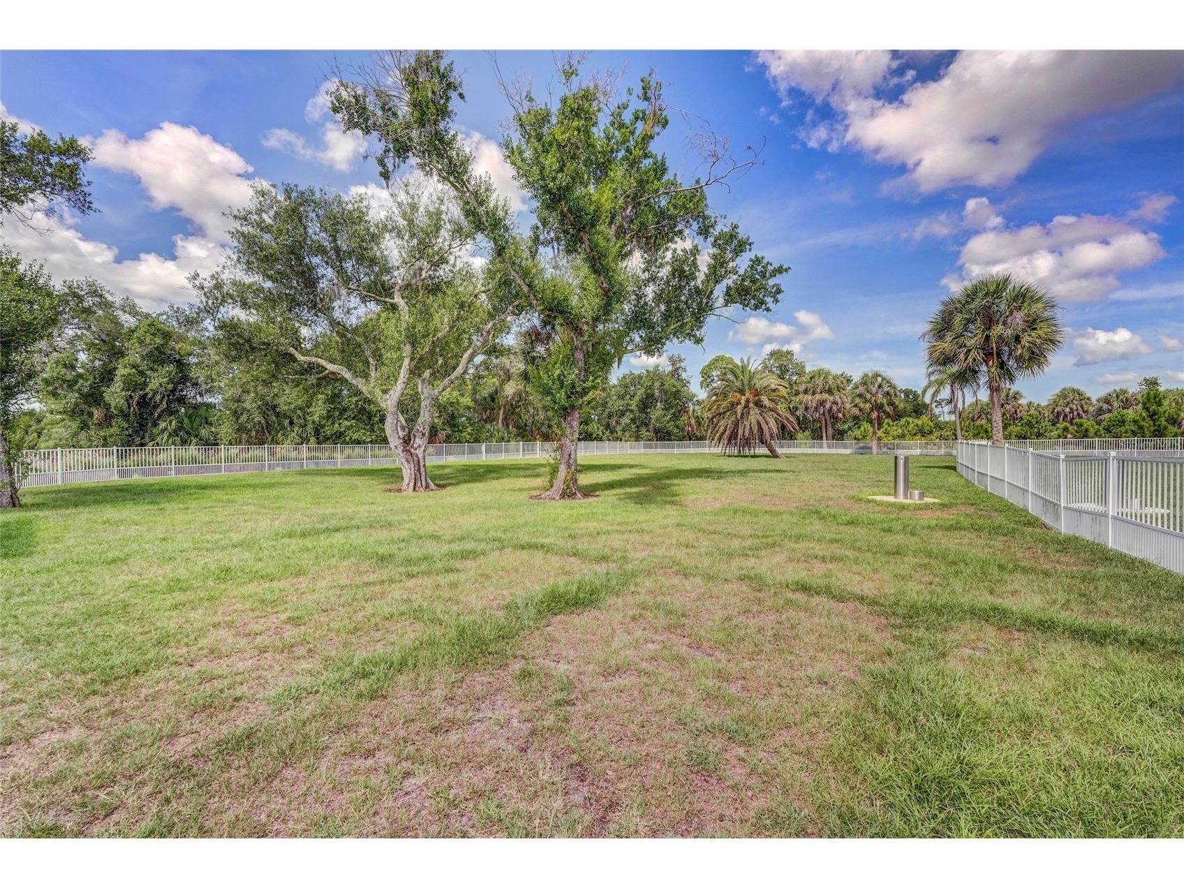 10233 Lake Wales Circle Sarasota FL 34241 A4693223 image72