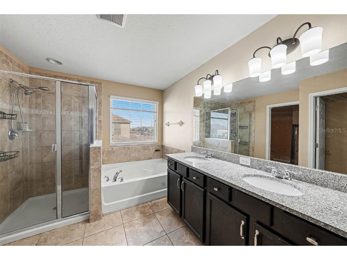 10233 Newminster Loop Ruskin FL 33573 TB8458564 image12