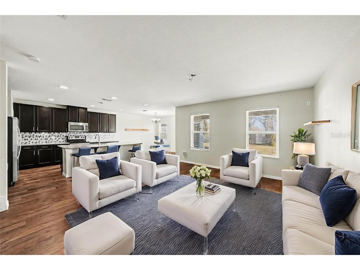 10233 Newminster Loop Ruskin FL 33573 TB8458564 image3