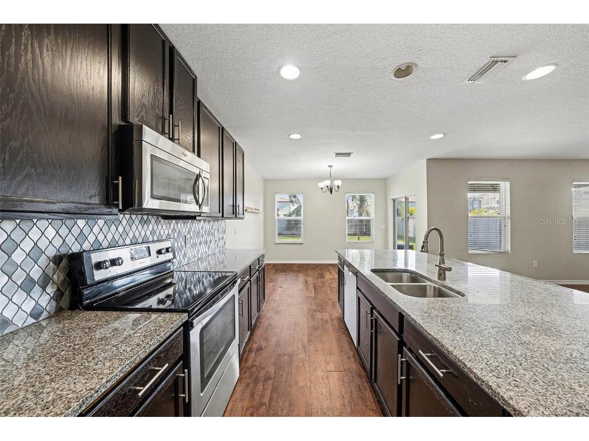 10233 Newminster Loop Ruskin FL 33573 TB8458564 image7