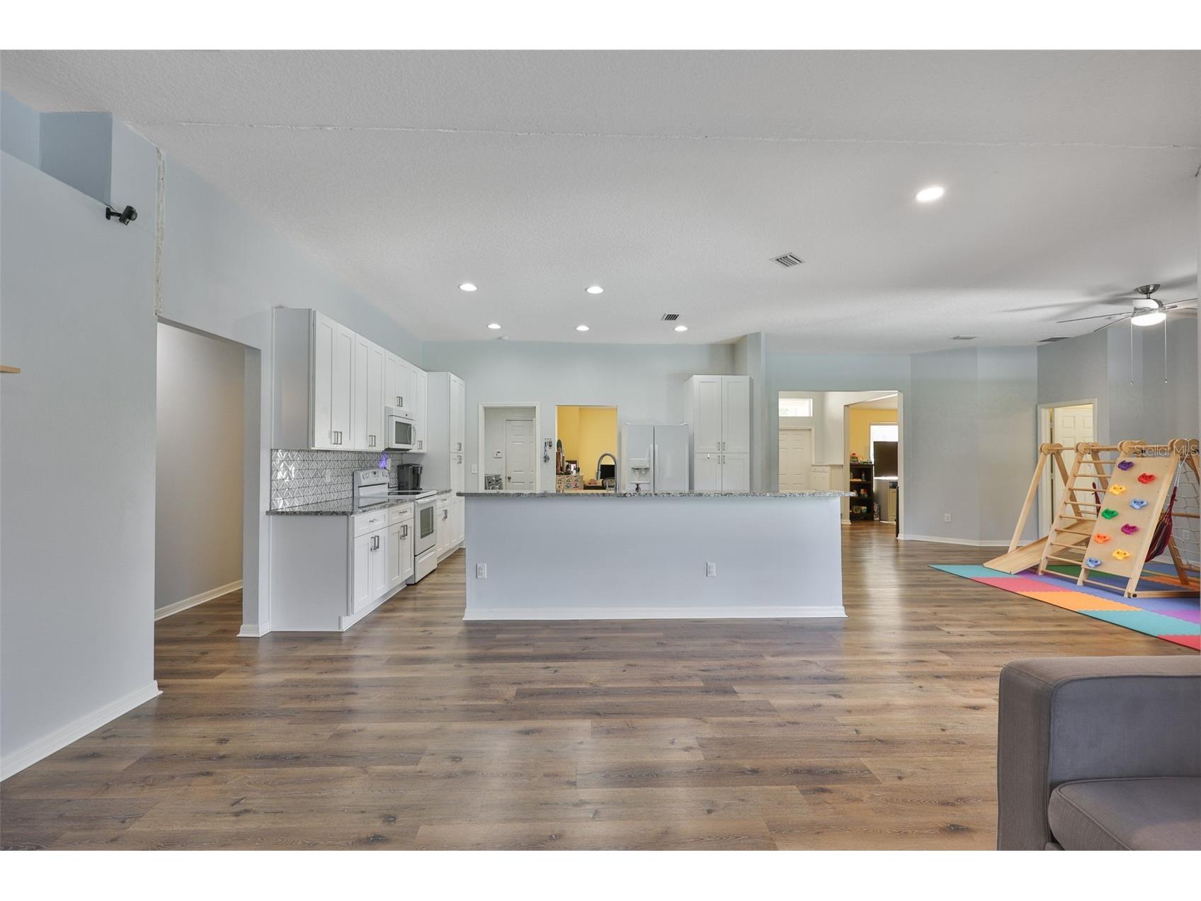 10234 Bloomfield Hills Drive Seffner FL 33584 TB8526232 image11