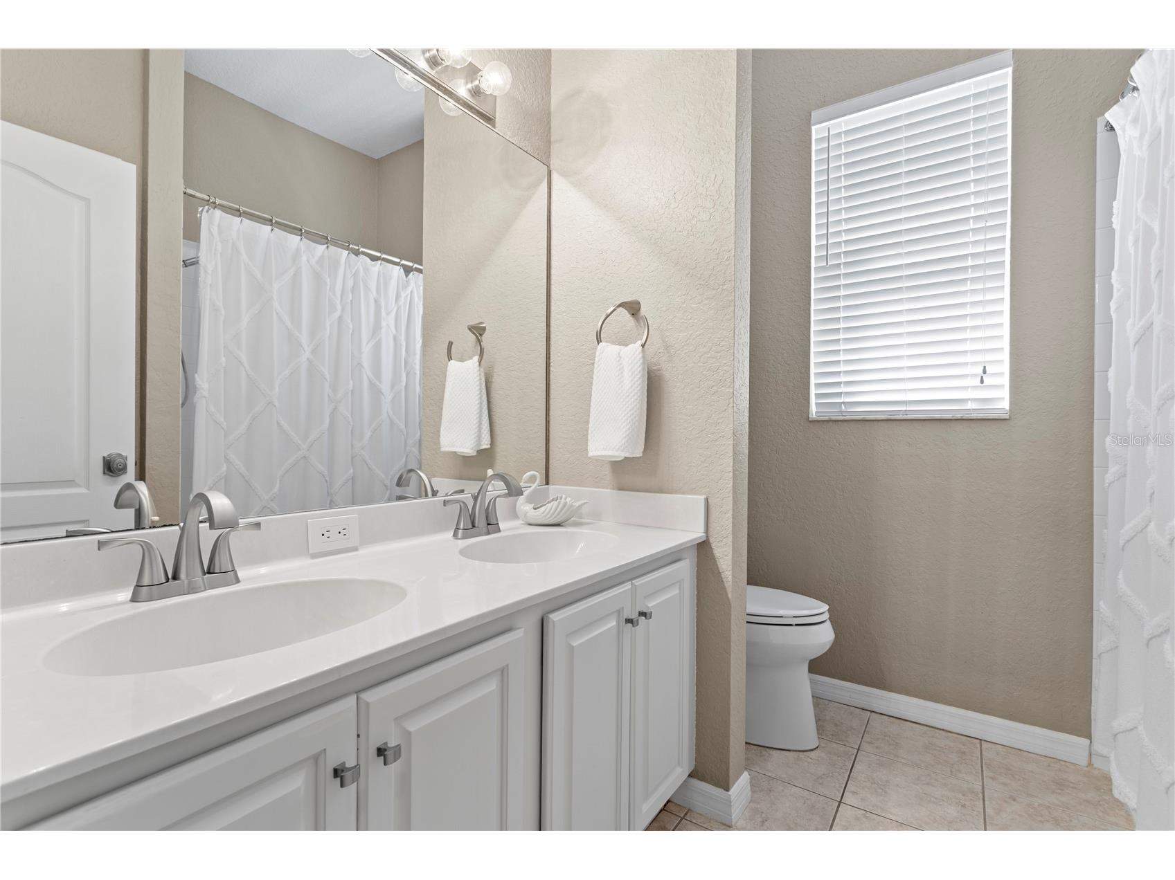 10237 Garden Alcove Drive Tampa FL 33647 TB8508942 image31