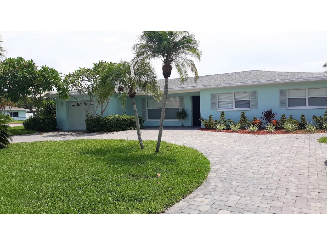 10237 Tarpon Drive Treasure Island FL 33706 T3411599 image1