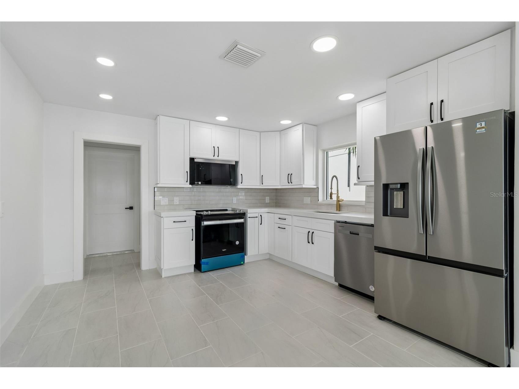 10238 Tarpon Drive Treasure Island FL 33706 - BOCA CIEGA BAY TB8511355 image11