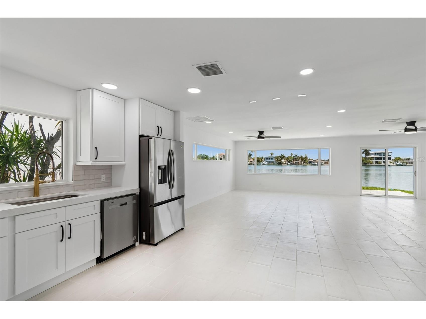 10238 Tarpon Drive Treasure Island FL 33706 - BOCA CIEGA BAY TB8511355 image16