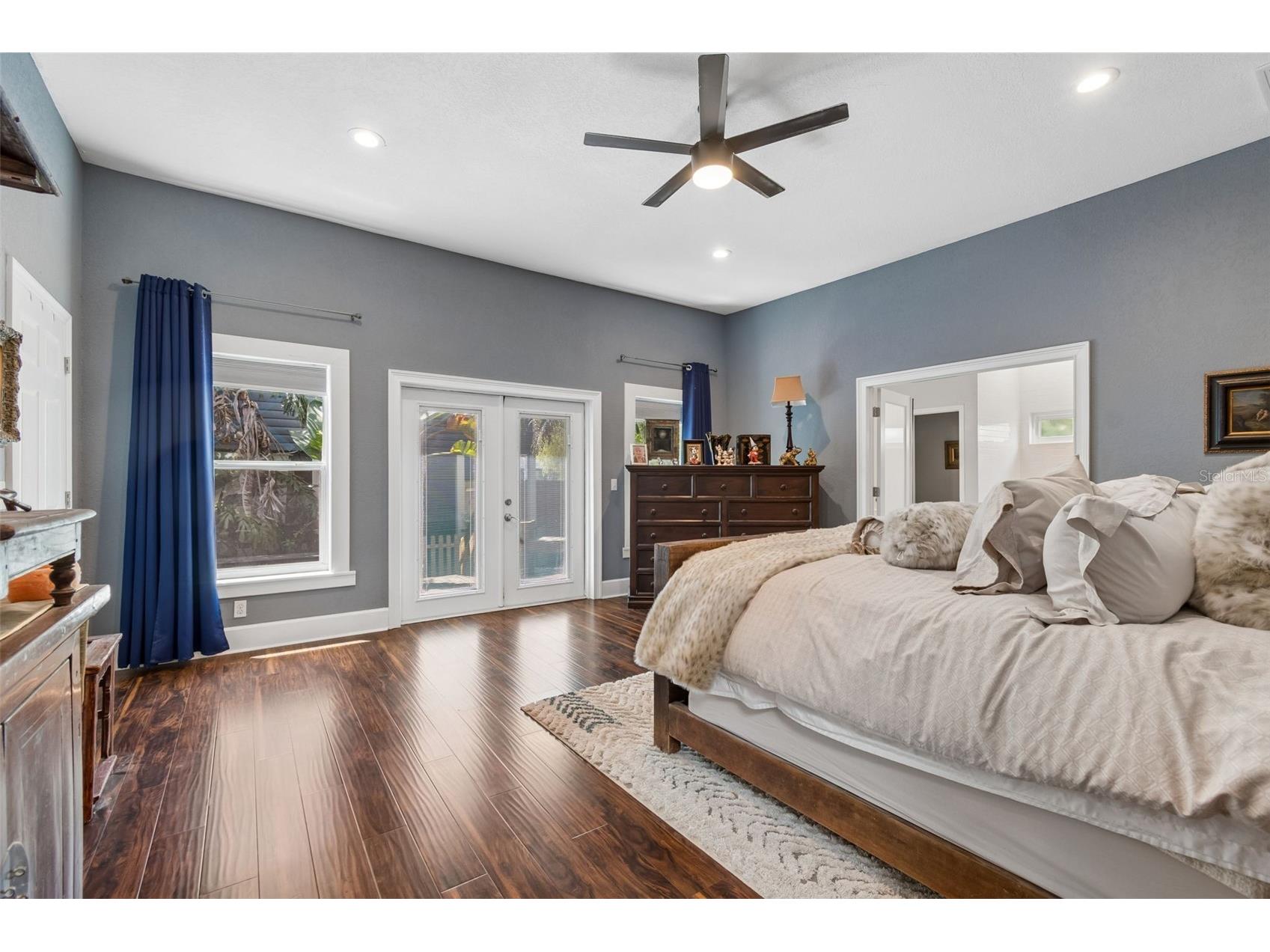 1024 16th Avenue N Saint Petersburg FL 33704 TB8487002 image18