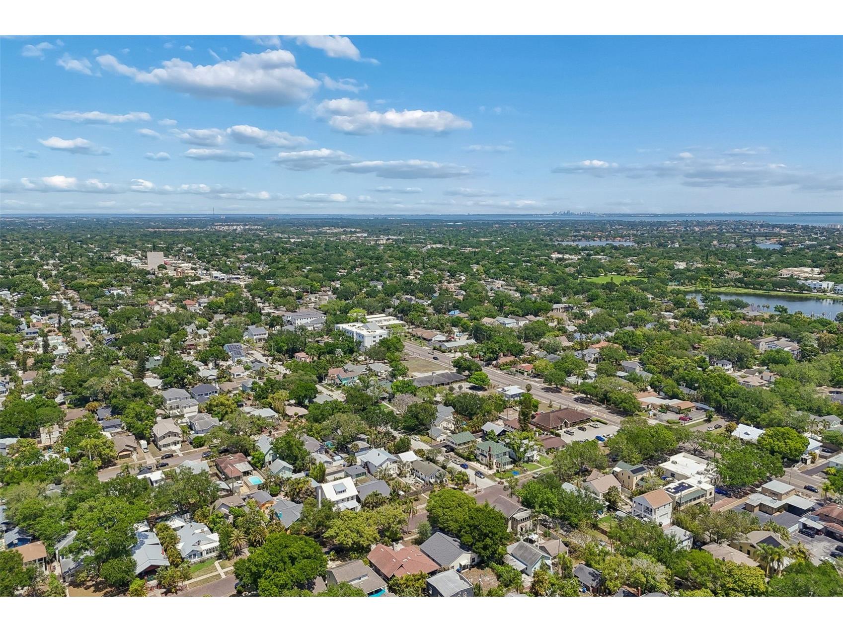 1024 16th Avenue N Saint Petersburg FL 33704 TB8487002 image49