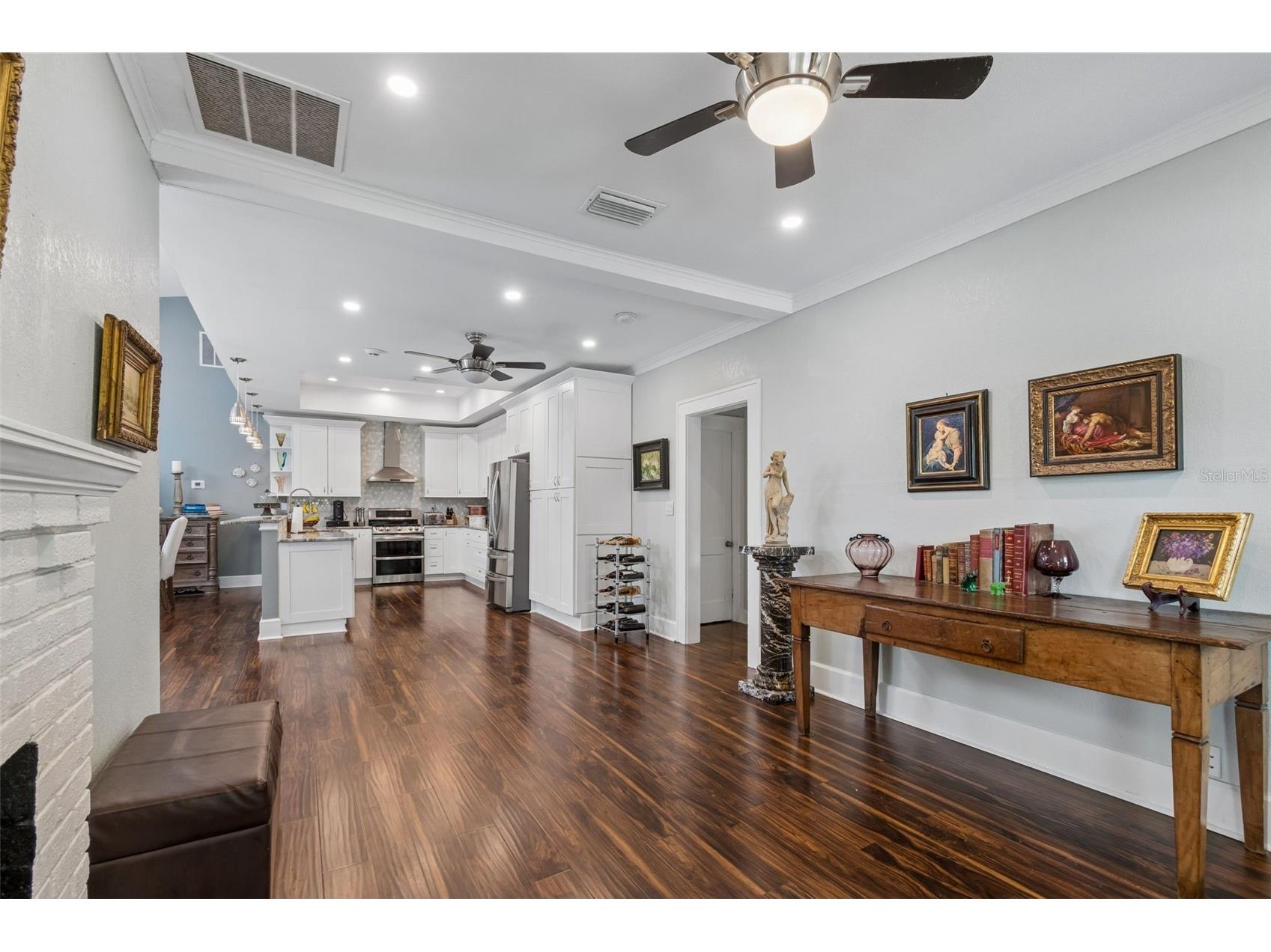 1024 16th Avenue N Saint Petersburg FL 33704 TB8487002 image5