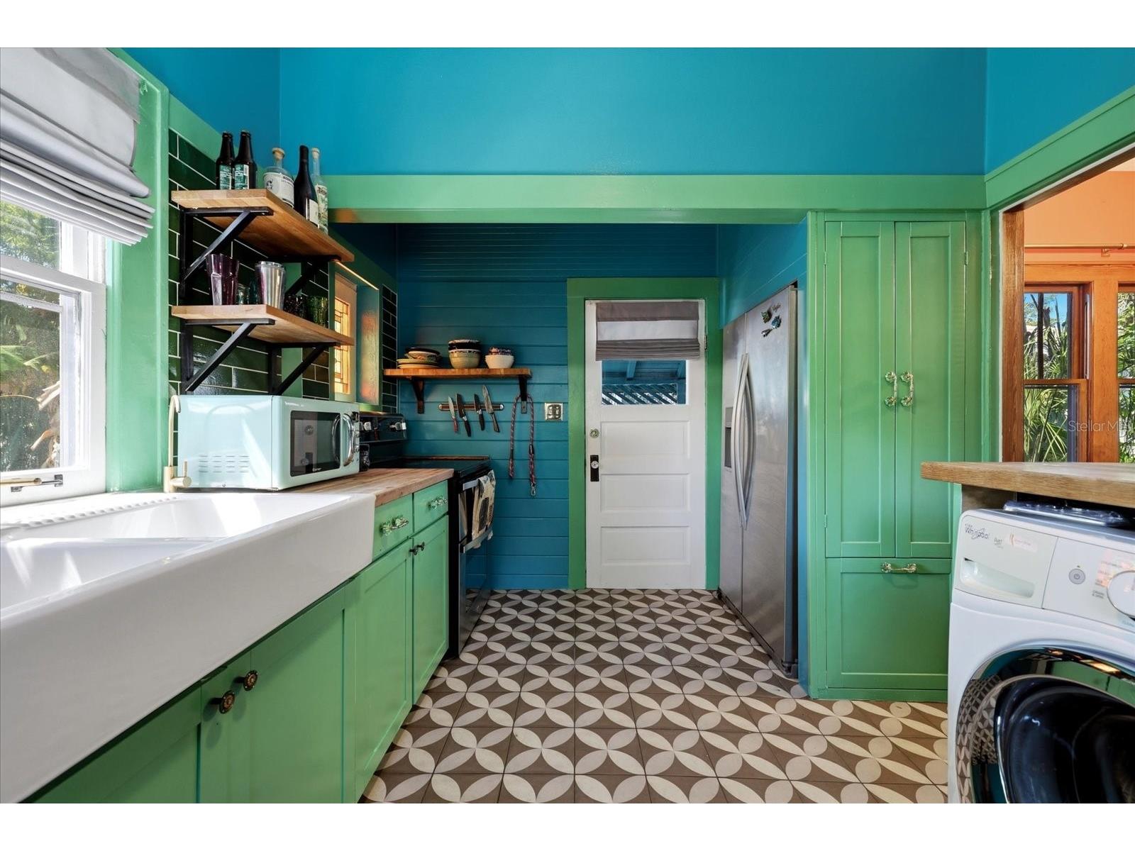 1024 23rd Avenue N Saint Petersburg FL 33704 TB8489368 image18