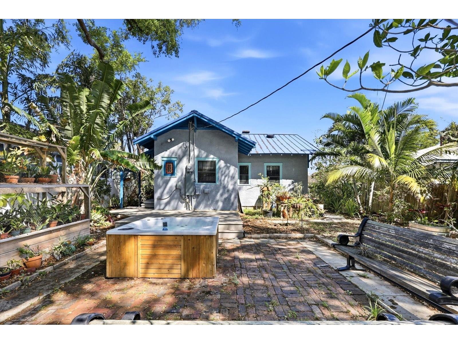 1024 23rd Avenue N Saint Petersburg FL 33704 TB8489368 image32
