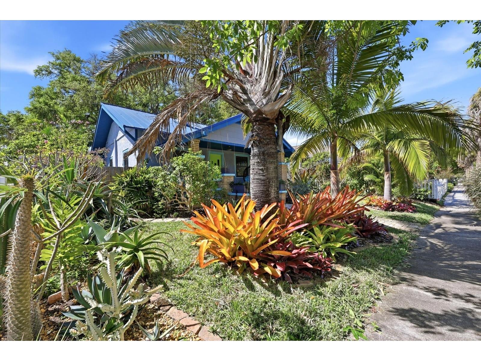 1024 23rd Avenue N Saint Petersburg FL 33704 TB8489368 image4